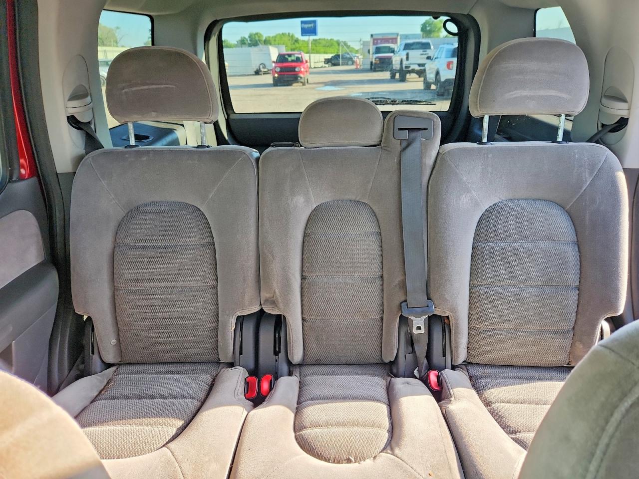 2005 Ford Explorer Xlt Burgundy vin: 1FMZU73E45ZA16907