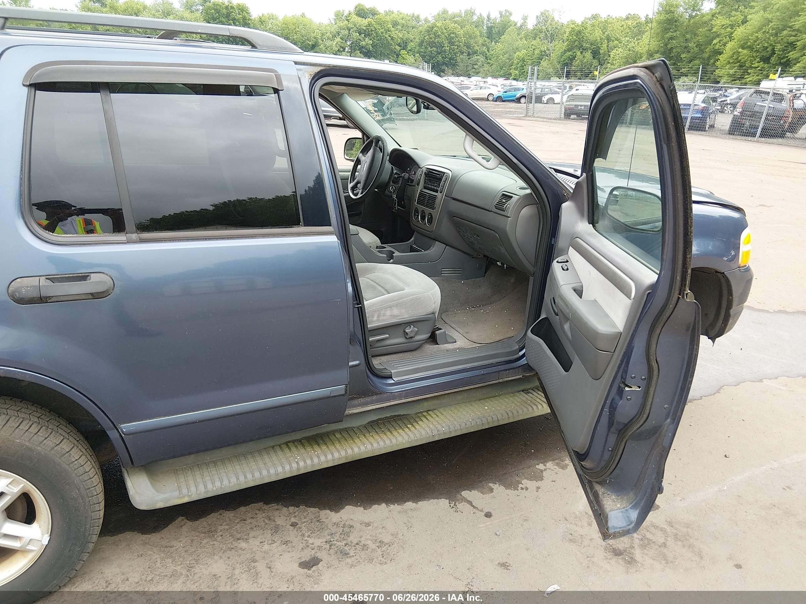 2004 Ford Explorer Nbx/xlt Blue vin: 1FMZU73E64UB79909