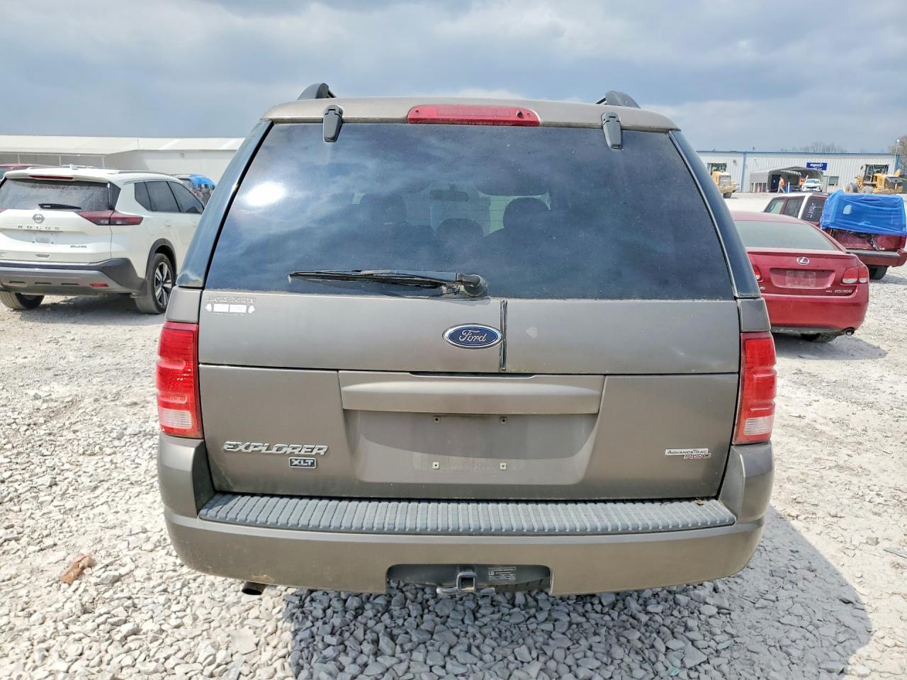 2005 Ford Explorer Xlt Бежевый vin: 1FMZU73E65UB53778