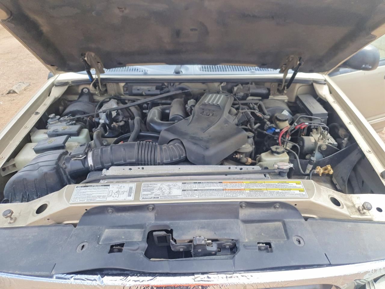 2000 Ford Explorer Xlt Gold vin: 1FMZU73E6YZB02305
