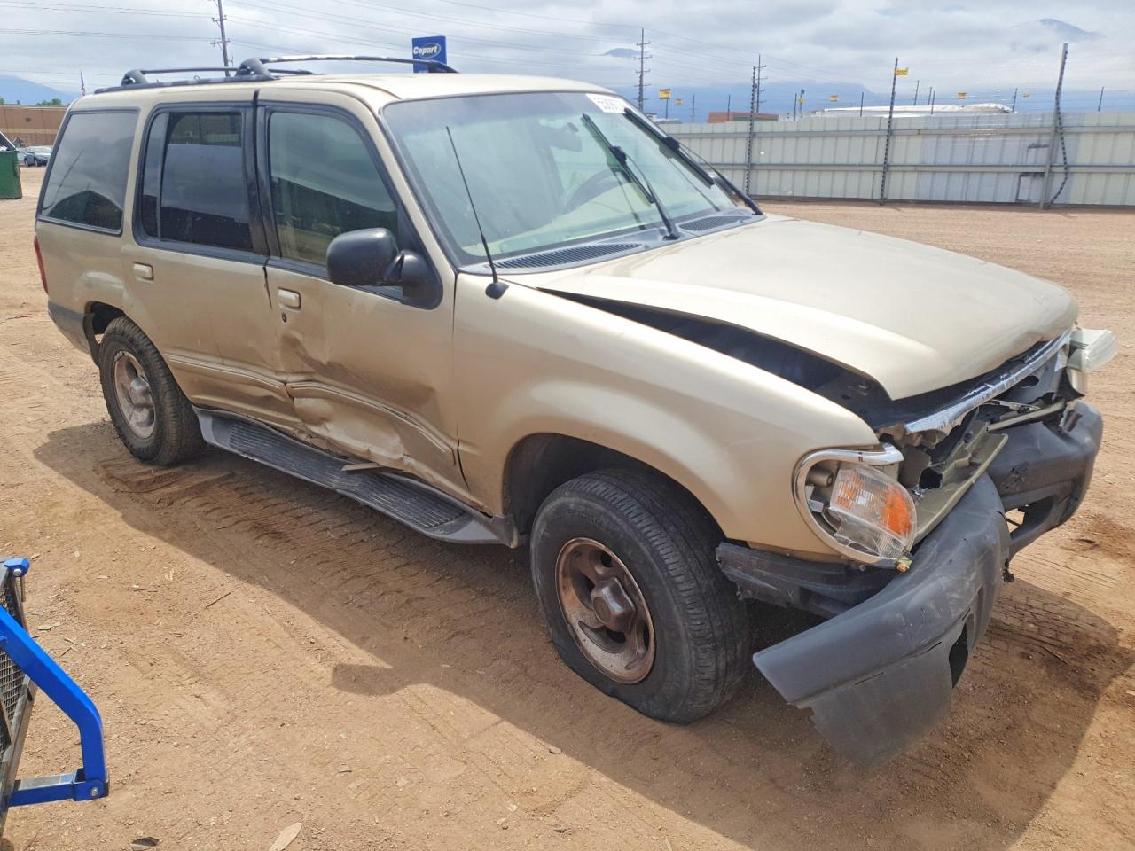 2000 Ford Explorer Xlt Gold vin: 1FMZU73E6YZB02305