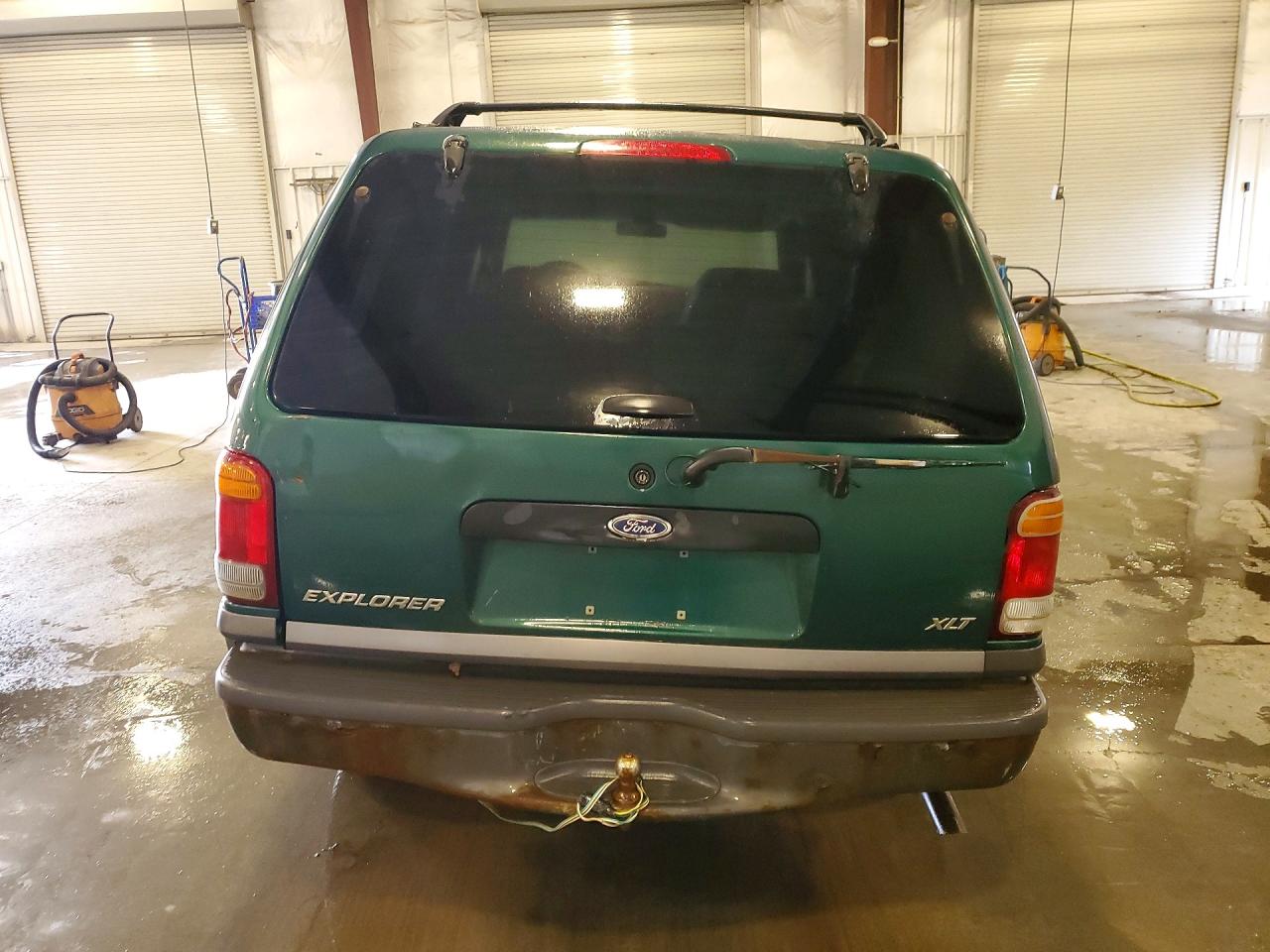 2001 Ford Explorer Xlt Green vin: 1FMZU73E71ZA80885