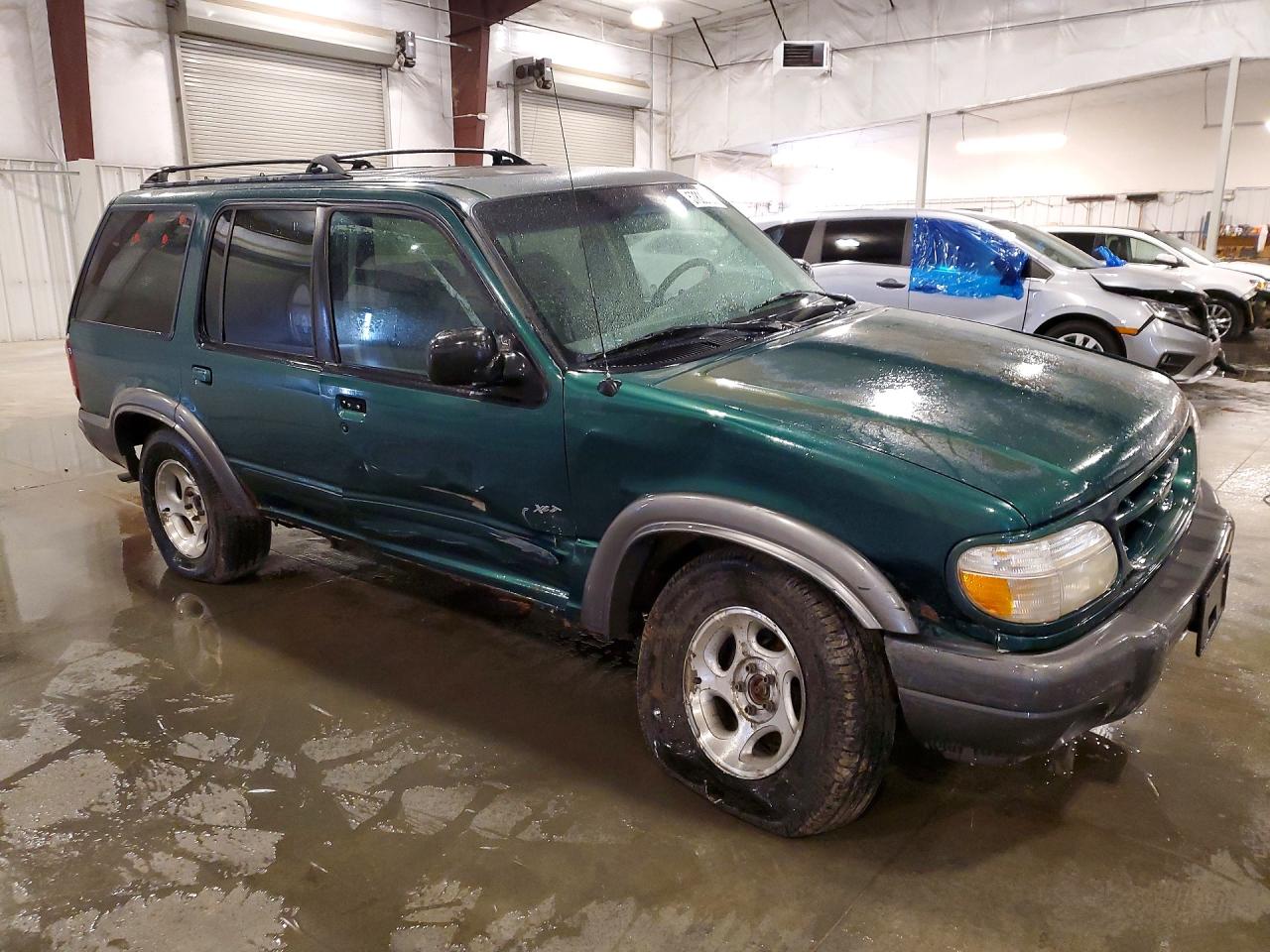 2001 Ford Explorer Xlt Green vin: 1FMZU73E71ZA80885