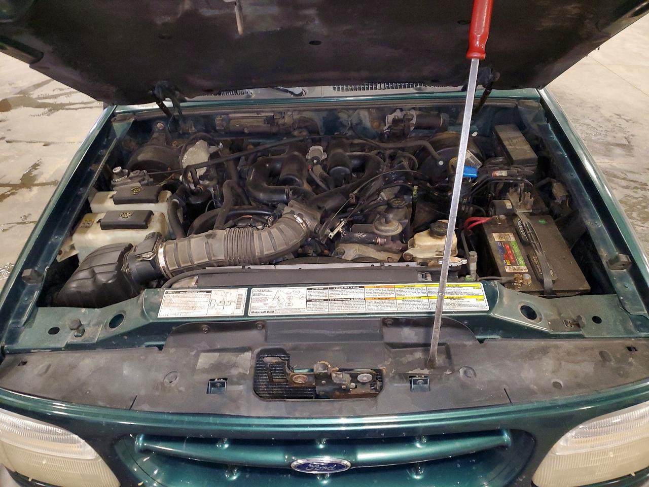 2001 Ford Explorer Xlt Green vin: 1FMZU73E71ZA80885