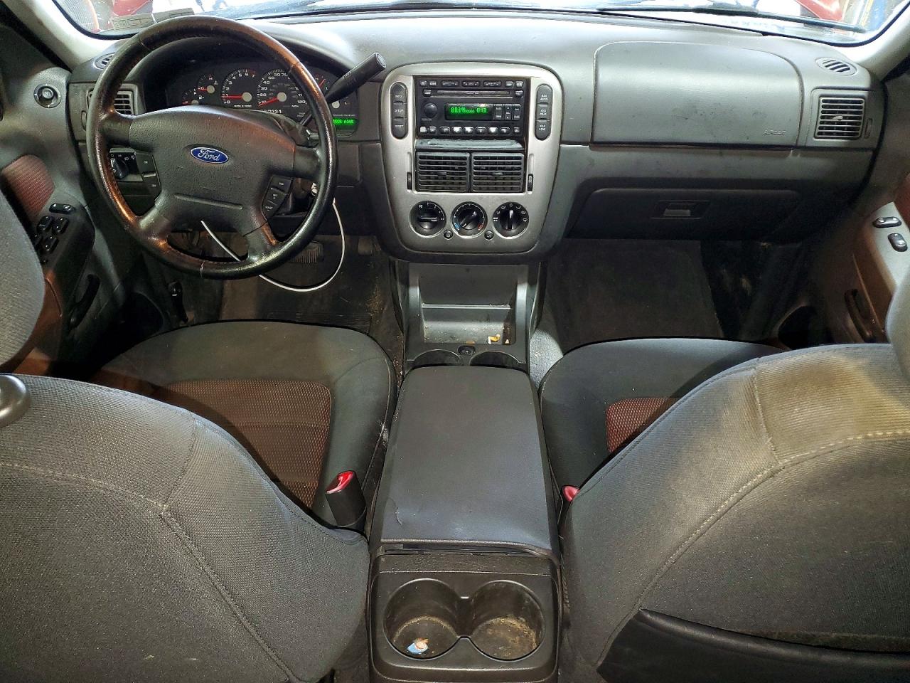 2005 Ford Explorer Xlt Red vin: 1FMZU73E75UA56380