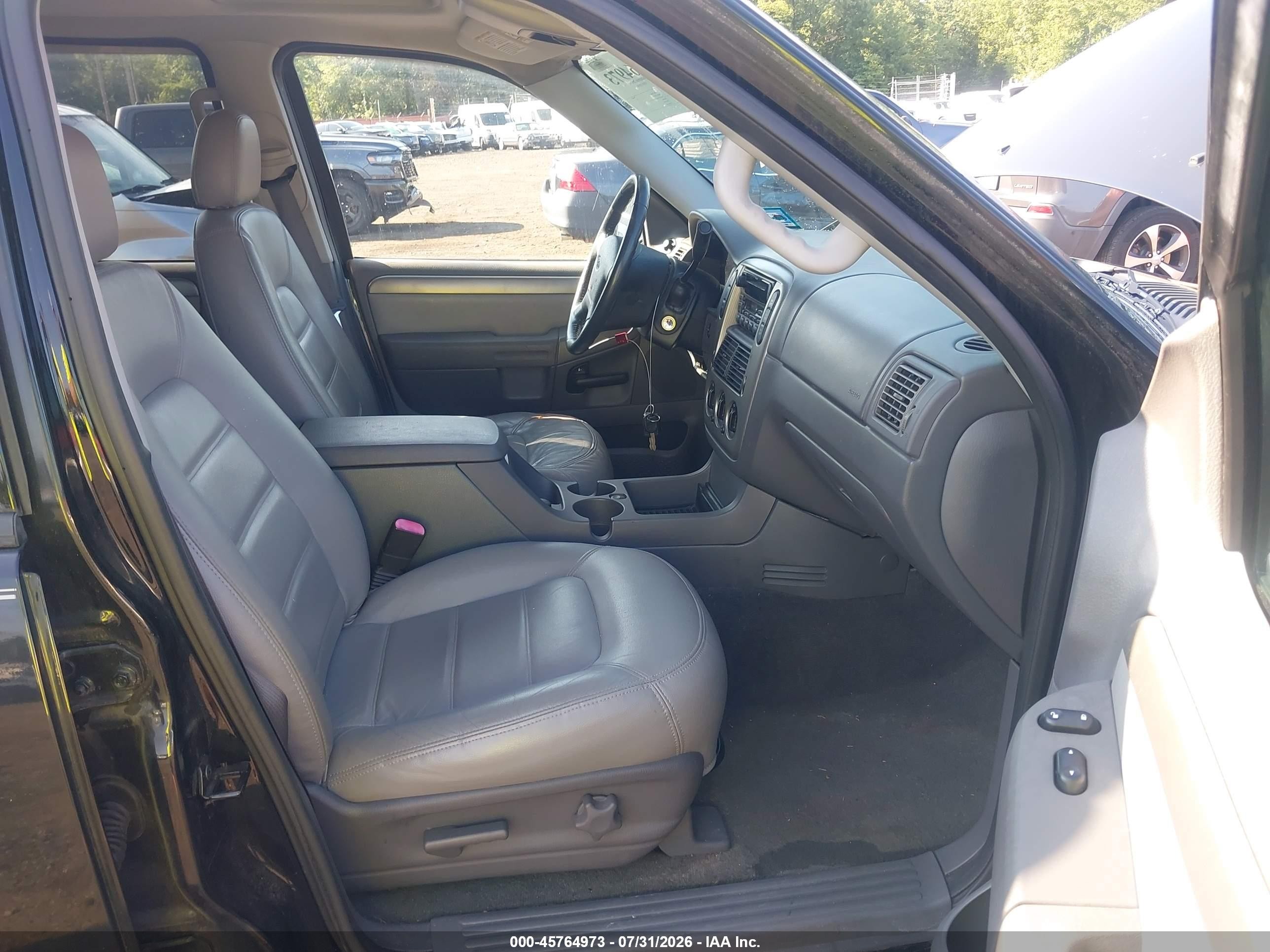 2005 Ford Explorer Xlt/xlt Sport Black vin: 1FMZU73E75UA98080