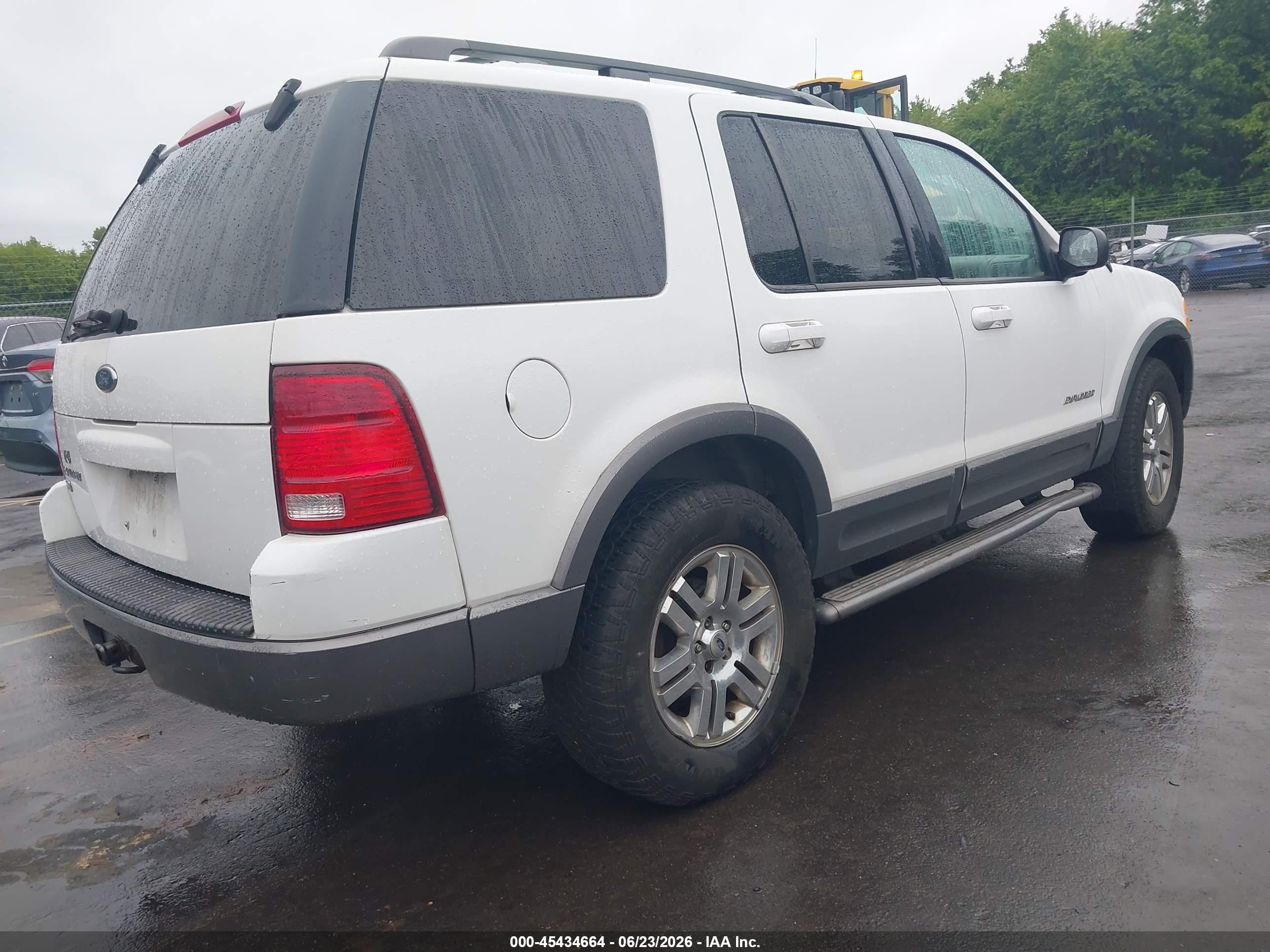2004 Ford Explorer Nbx/xlt White vin: 1FMZU73E84ZB33243