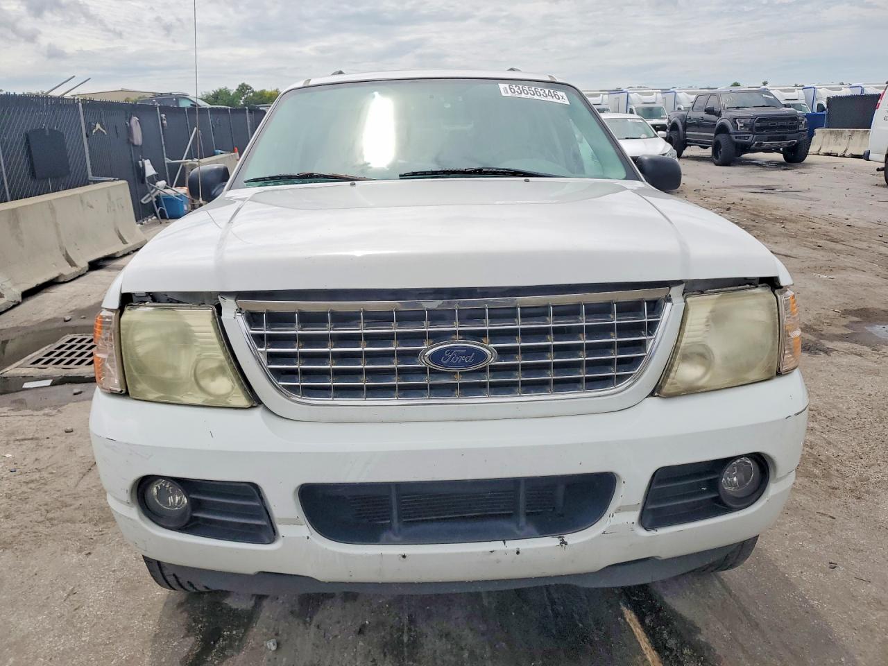 2004 Ford Explorer Белый vin: 1FMZU73E94ZB00462