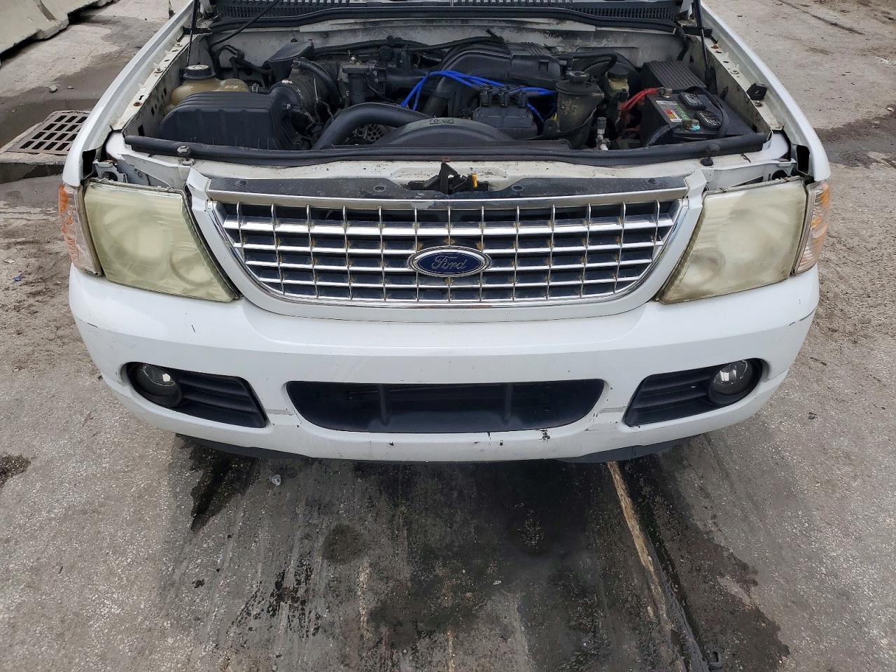 2004 Ford Explorer Белый vin: 1FMZU73E94ZB00462