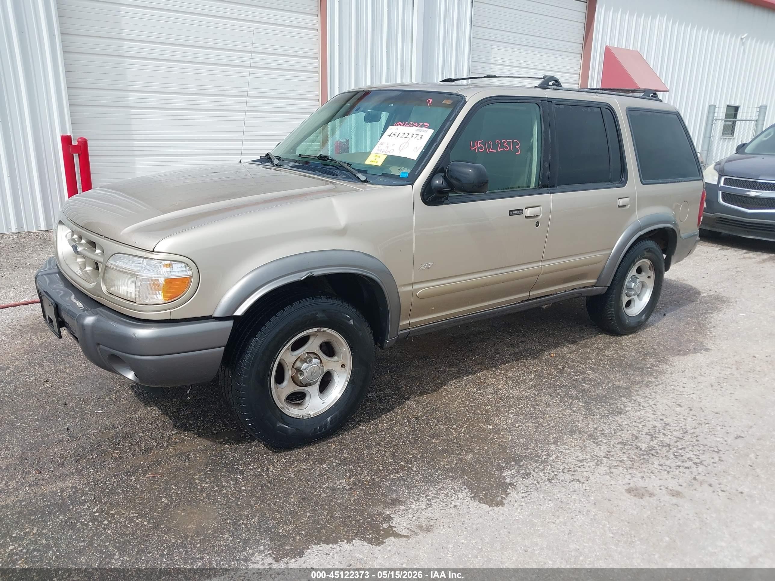 2000 Ford Explorer Xlt Tan vin: 1FMZU73E9YUB29463