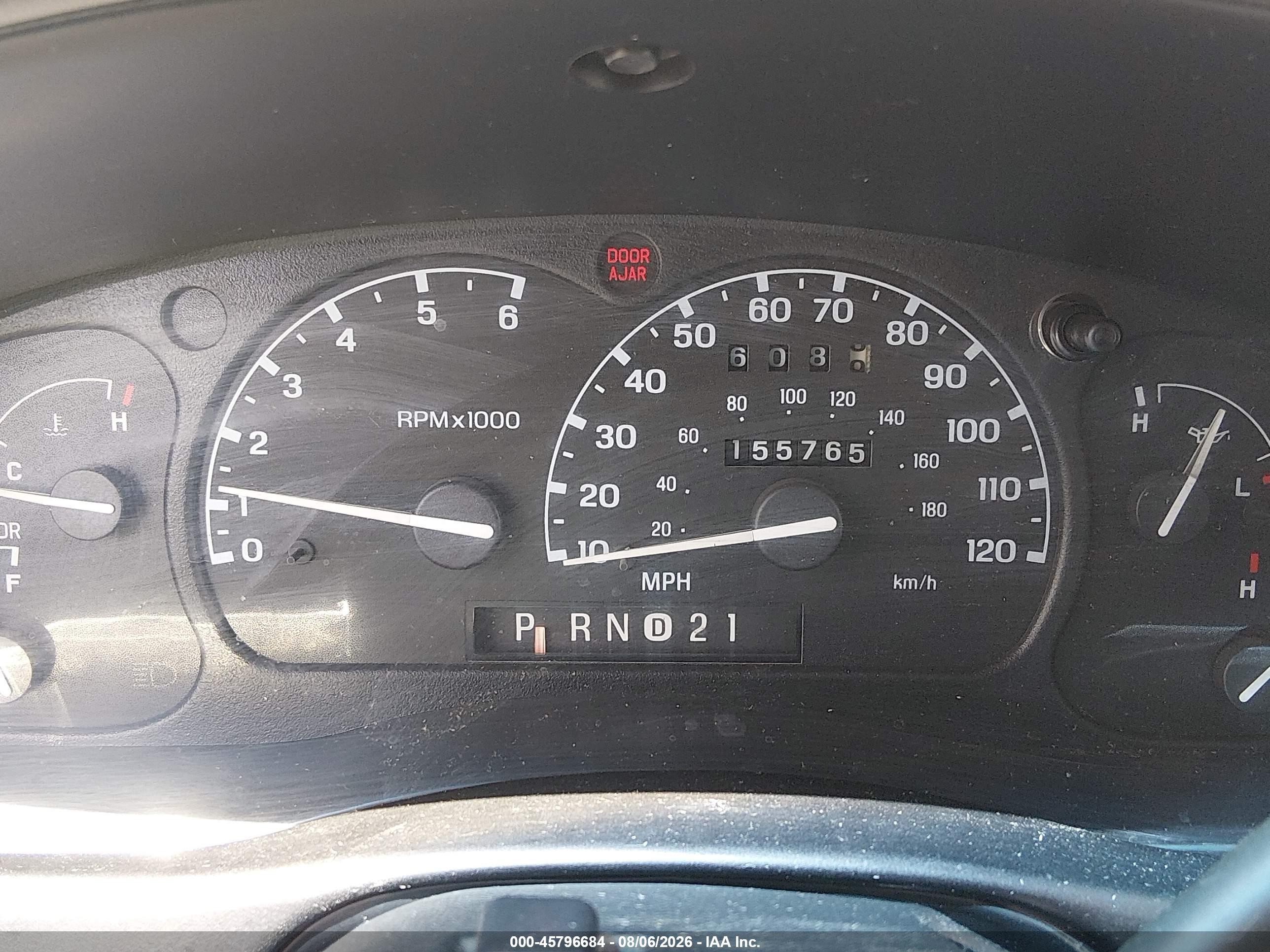 2000 Ford Explorer Xlt Red vin: 1FMZU73E9YZB28493