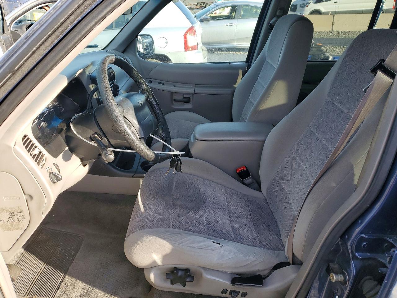 2000 Ford Explorer Xlt Синий vin: 1FMZU73E9YZC49766