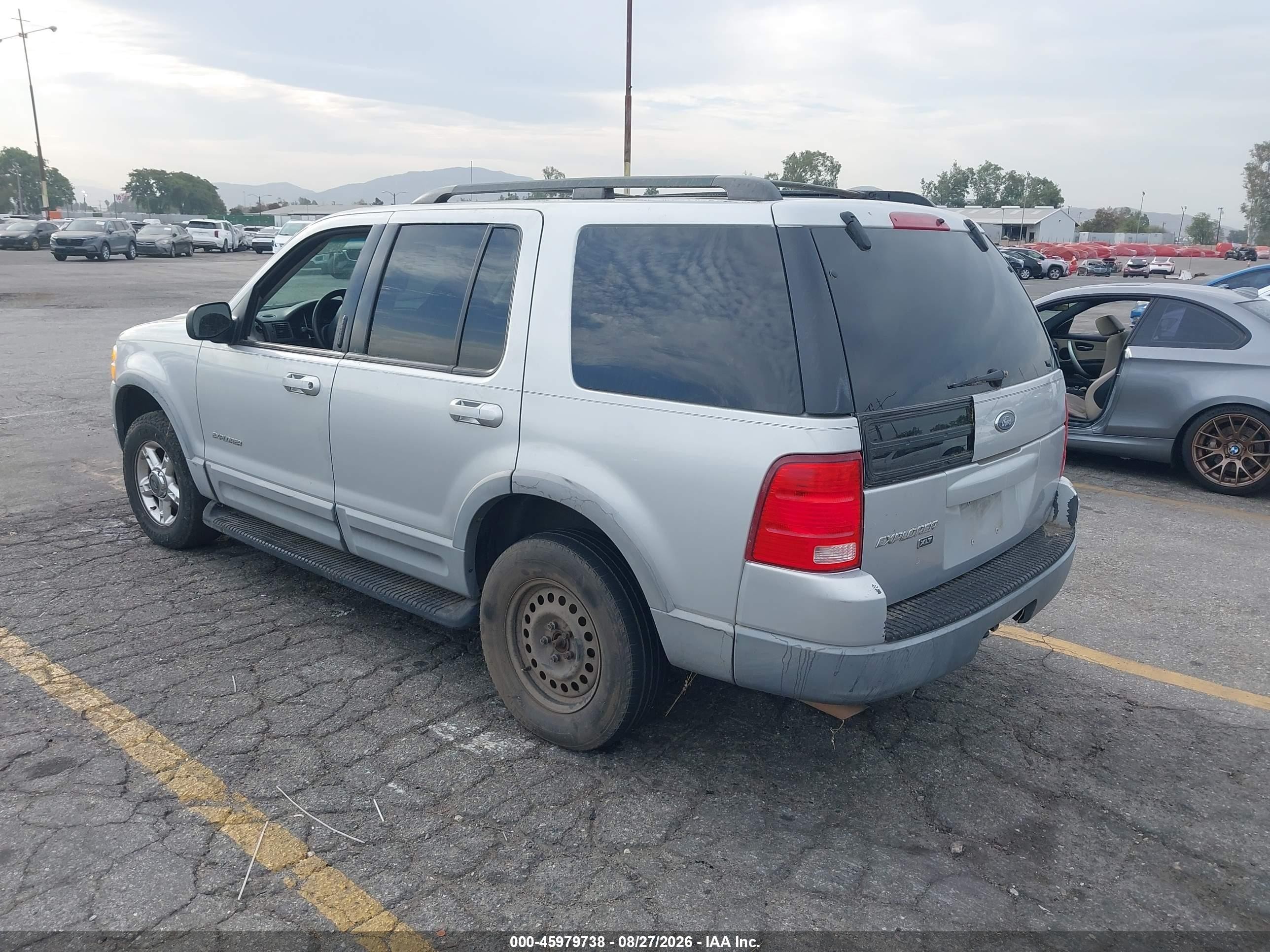 2002 Ford Explorer Xlt Silver vin: 1FMZU73EX2UB70255