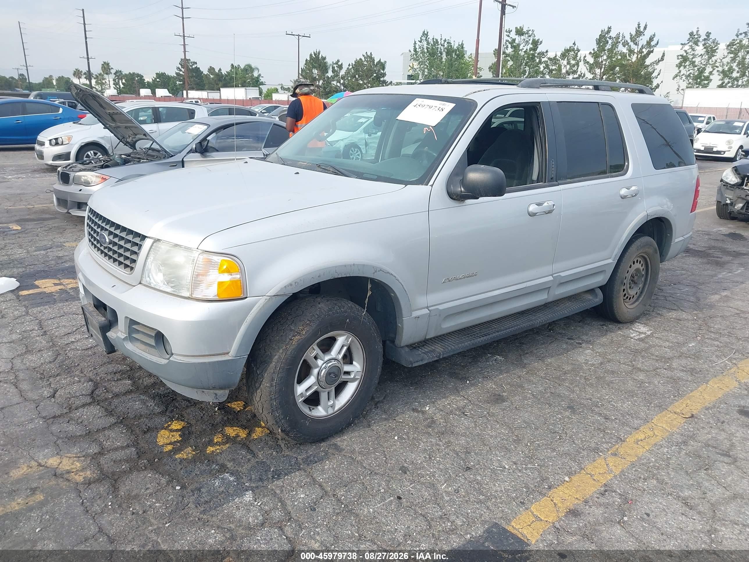 2002 Ford Explorer Xlt Silver vin: 1FMZU73EX2UB70255