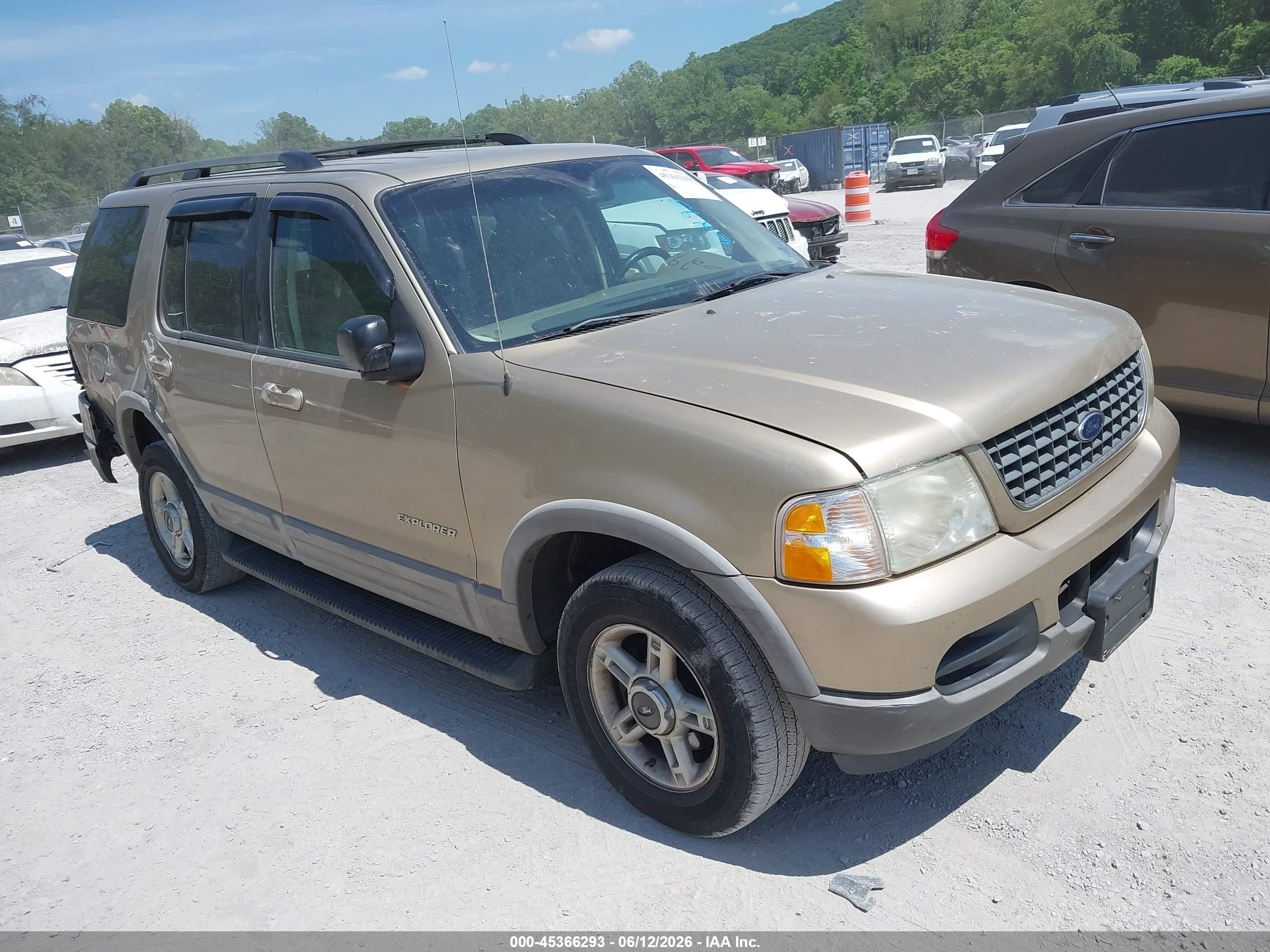 2002 Ford Explorer Xlt Gold vin: 1FMZU73EX2ZB71036