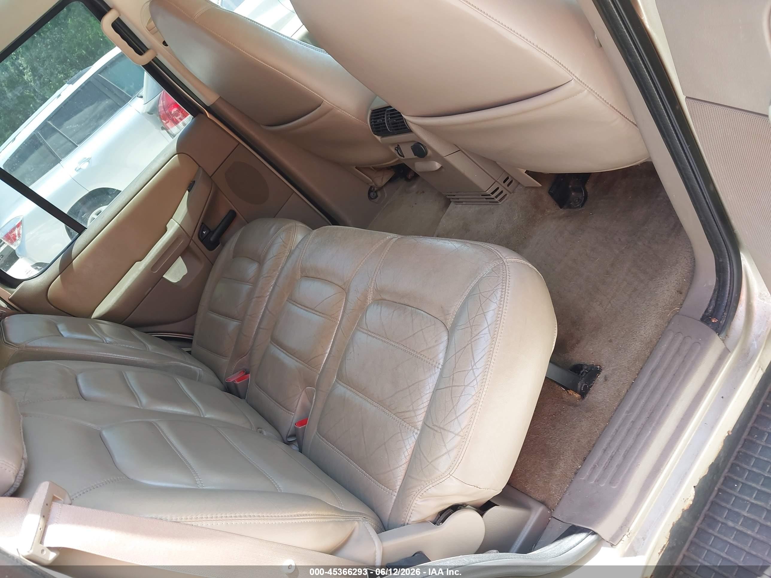 2002 Ford Explorer Xlt Gold vin: 1FMZU73EX2ZB71036