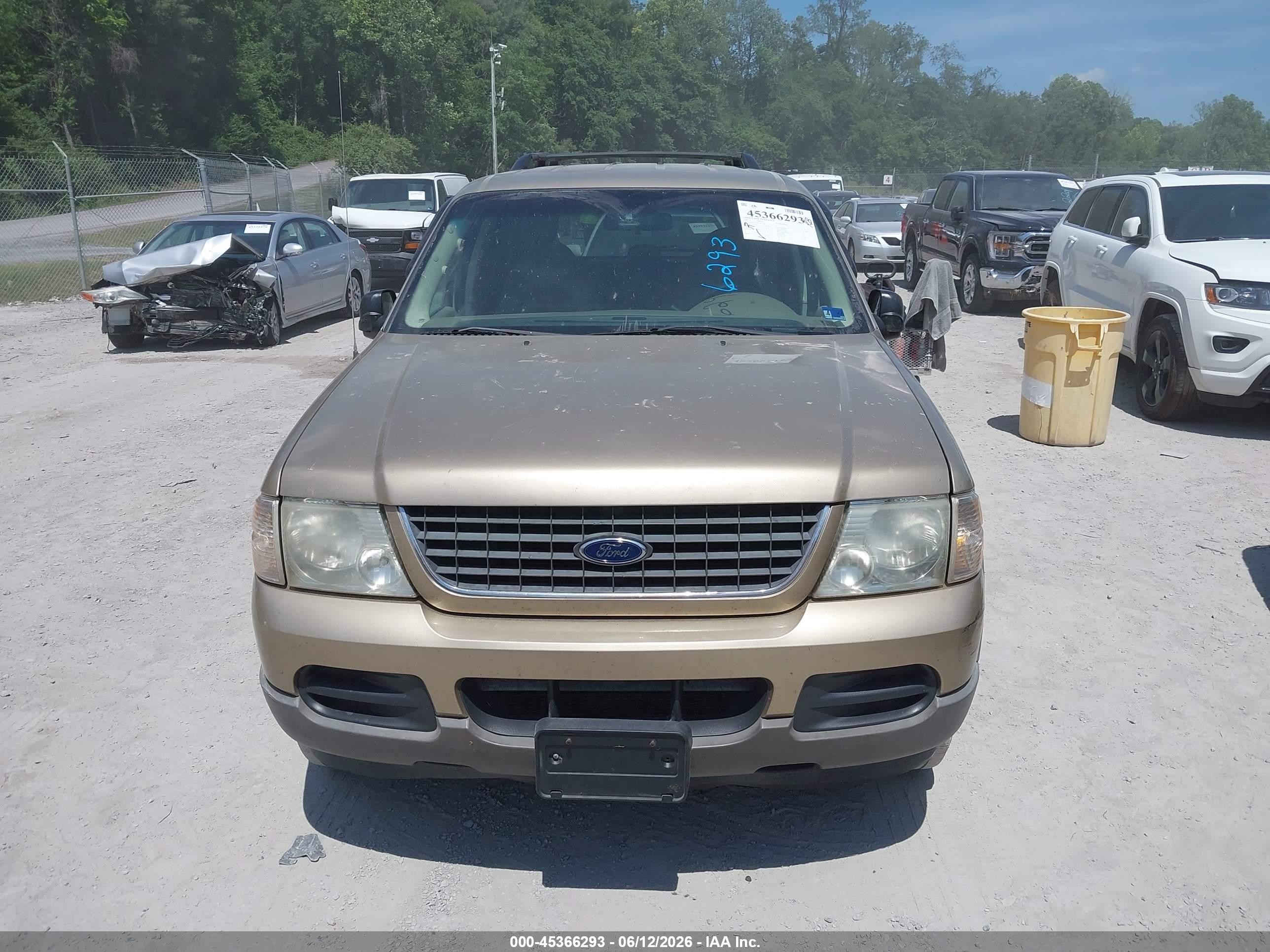 2002 Ford Explorer Xlt Gold vin: 1FMZU73EX2ZB71036