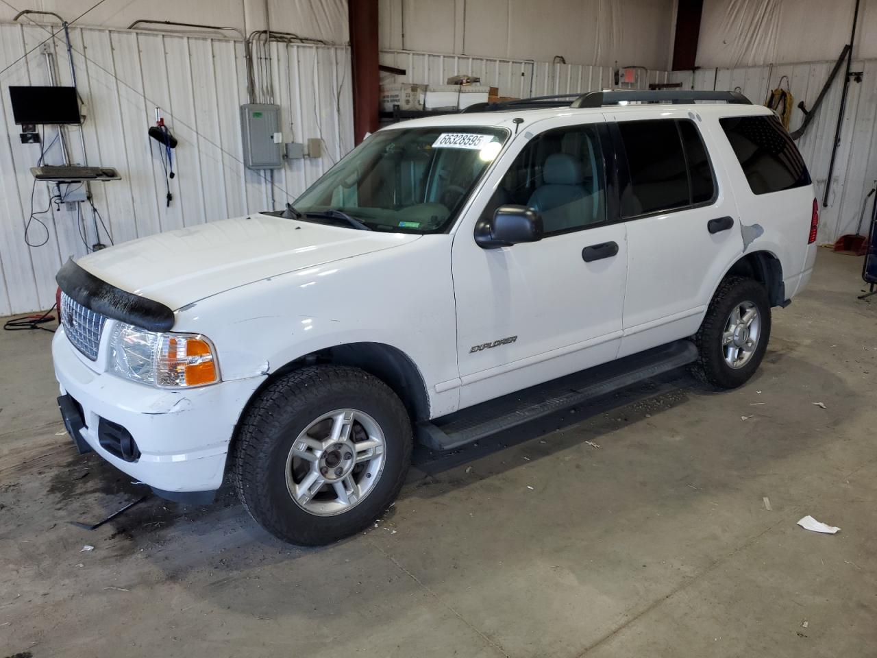 2005 Ford Explorer Xlt Белый vin: 1FMZU73EX5UB50737