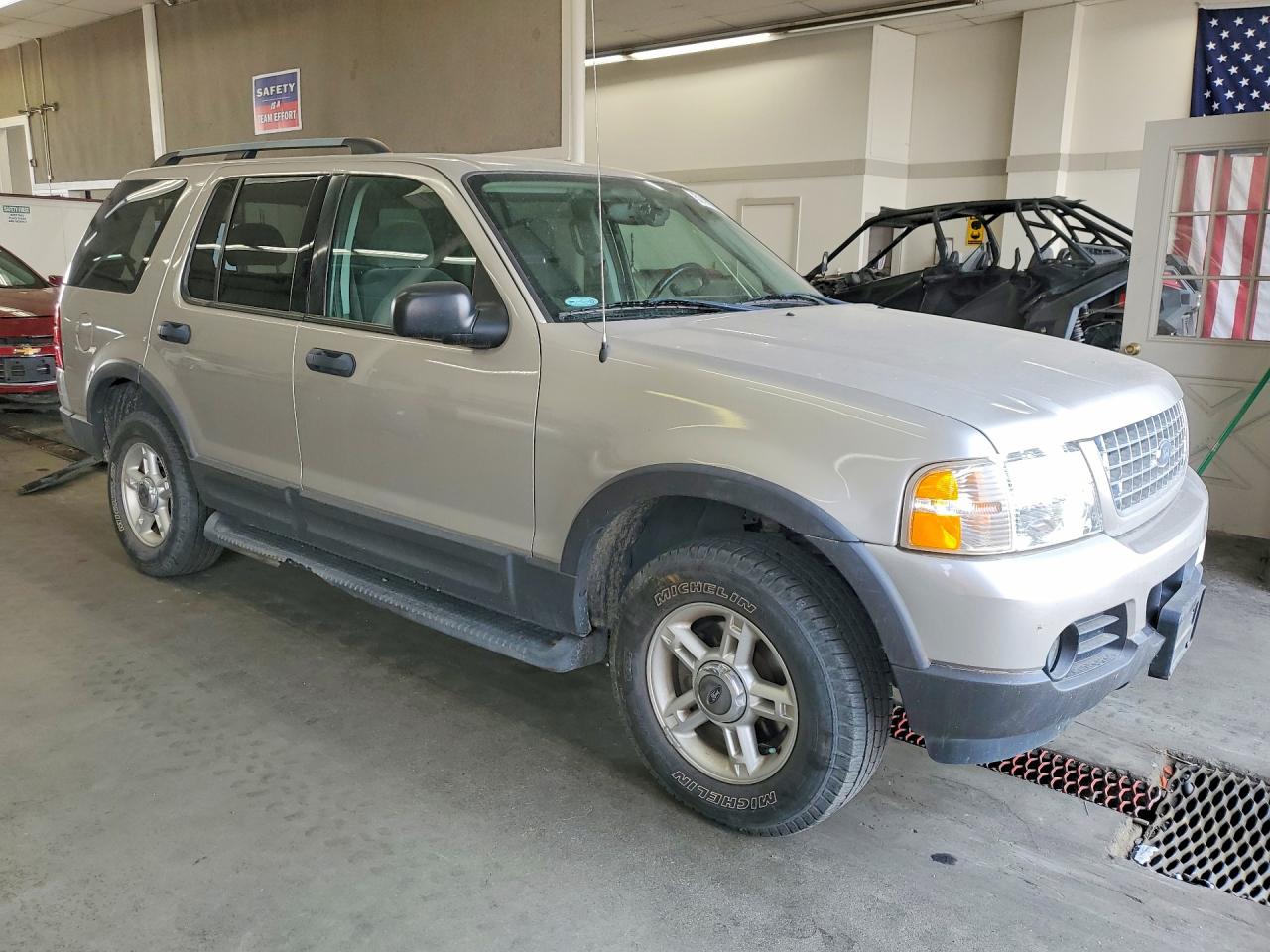 2003 Ford Explorer Xlt Silver vin: 1FMZU73K03UB83362