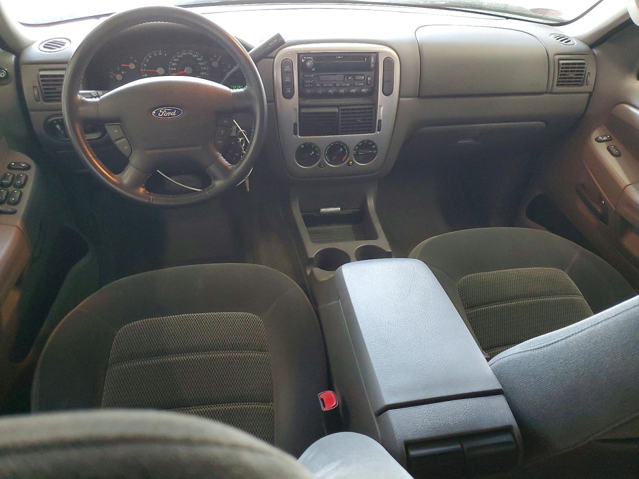 2003 Ford Explorer Xlt Silver vin: 1FMZU73K03UB83362