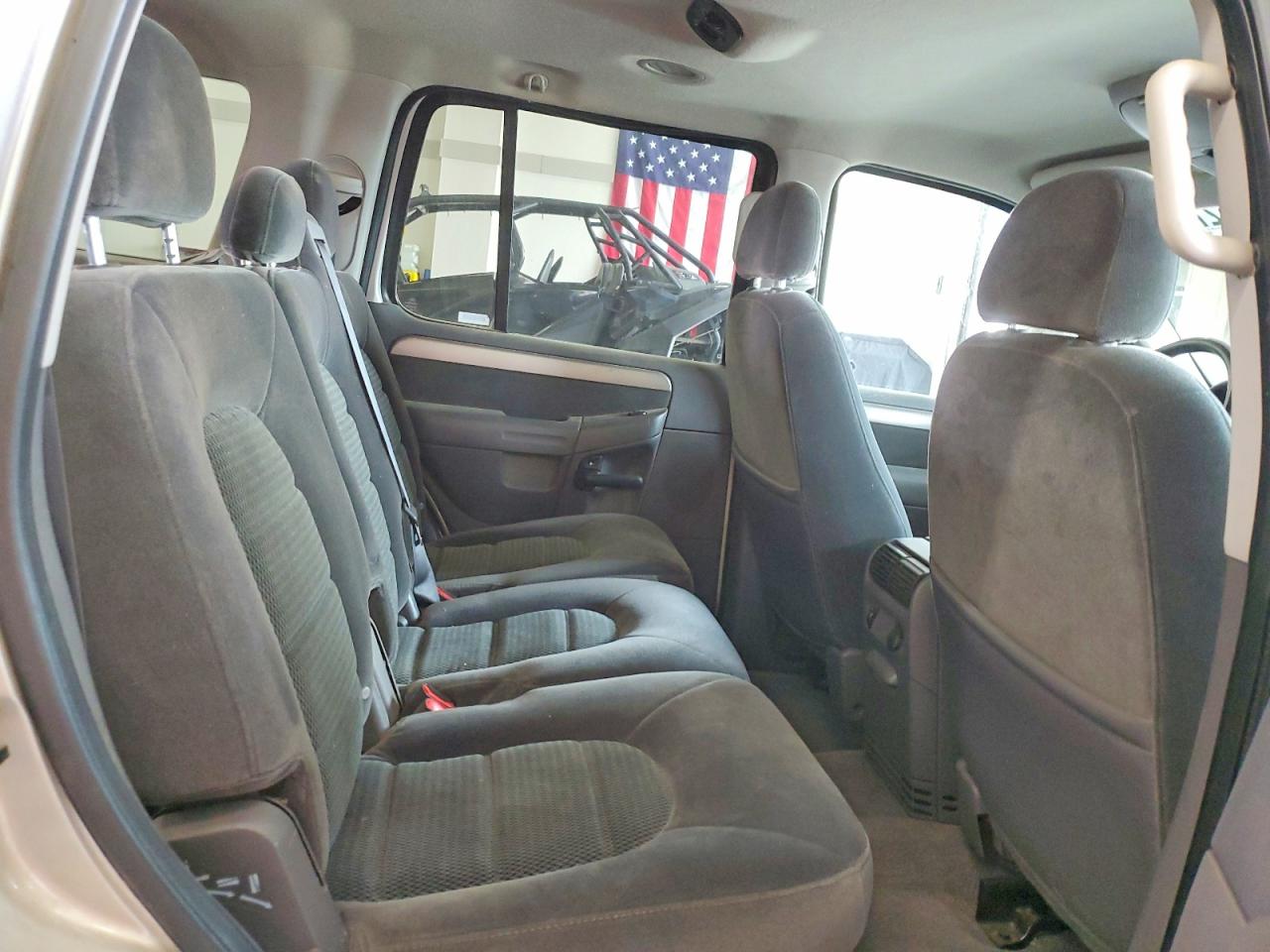 2003 Ford Explorer Xlt Silver vin: 1FMZU73K03UB83362