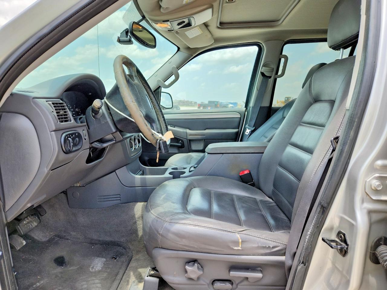 2003 Ford Explorer Xlt Silver vin: 1FMZU73K03ZA54623