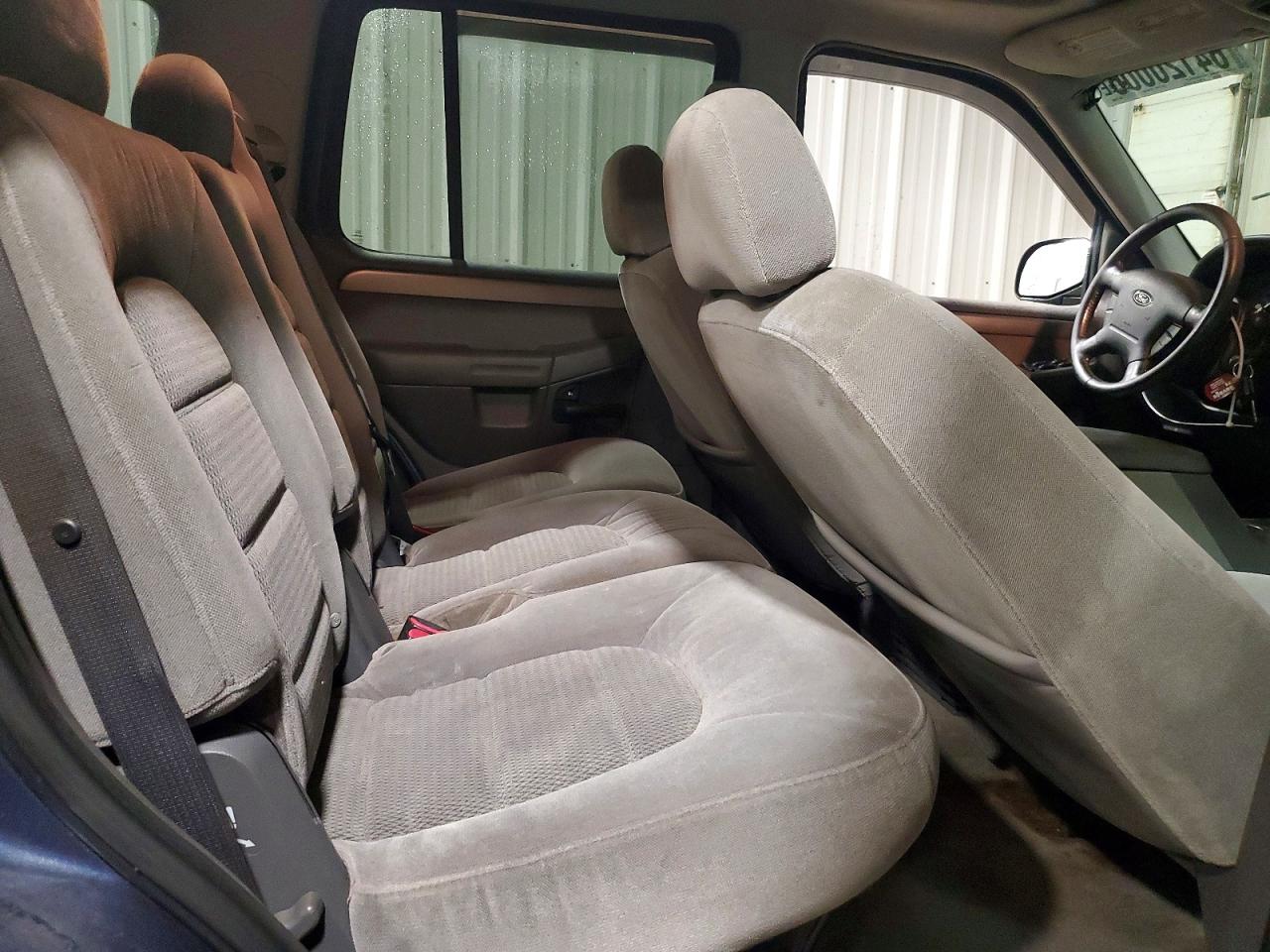 2004 Ford Explorer Xlt Синий vin: 1FMZU73K04UB33000