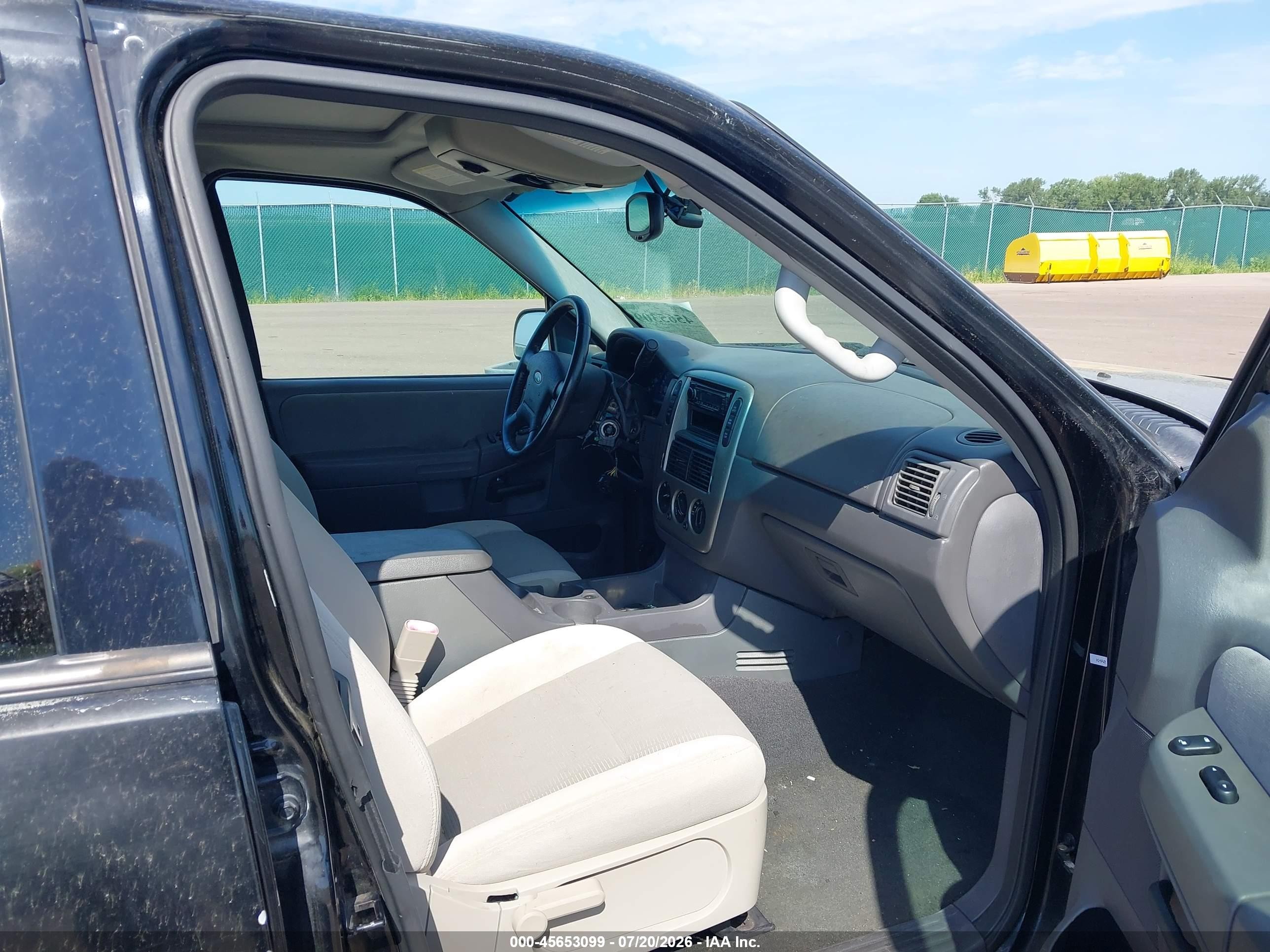 2005 Ford Explorer Xlt/xlt Sport Black vin: 1FMZU73K05UB37663