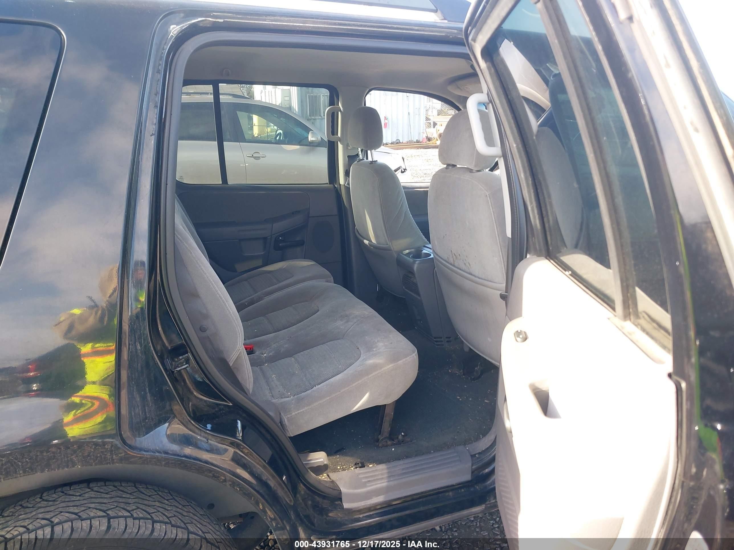 2005 Ford Explorer Xlt/xlt Sport Black vin: 1FMZU73K05ZA65656
