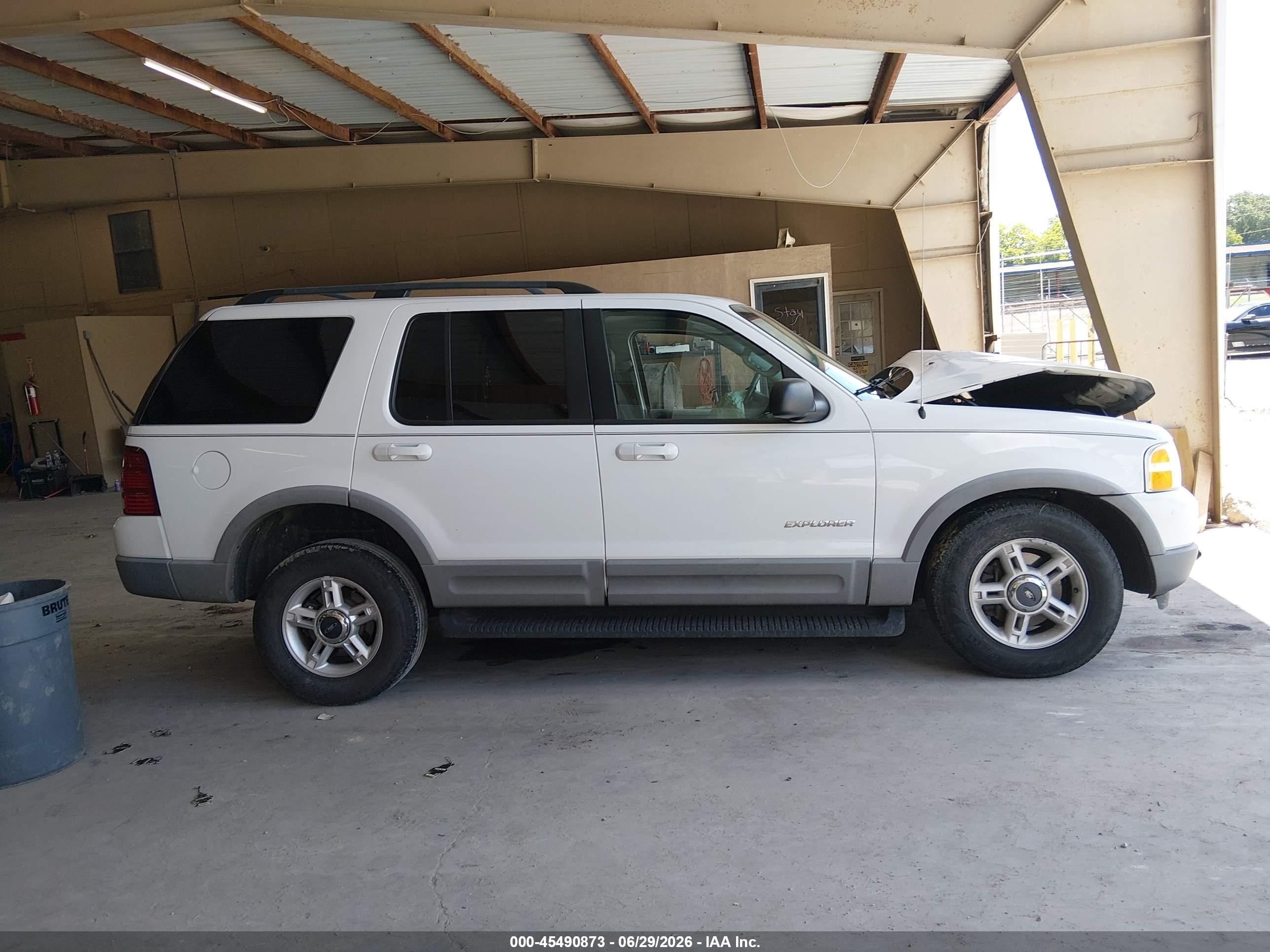 2002 Ford Explorer Xlt Белый vin: 1FMZU73K12ZC68924