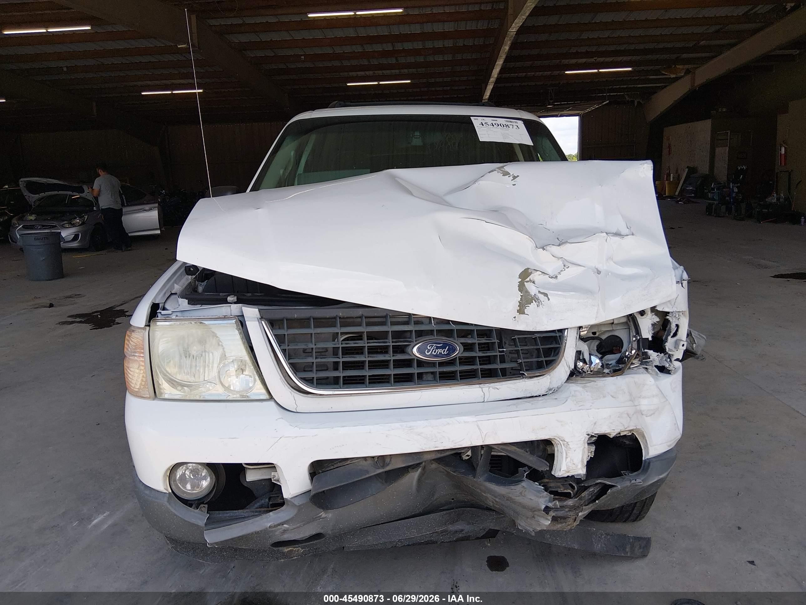 2002 Ford Explorer Xlt Белый vin: 1FMZU73K12ZC68924