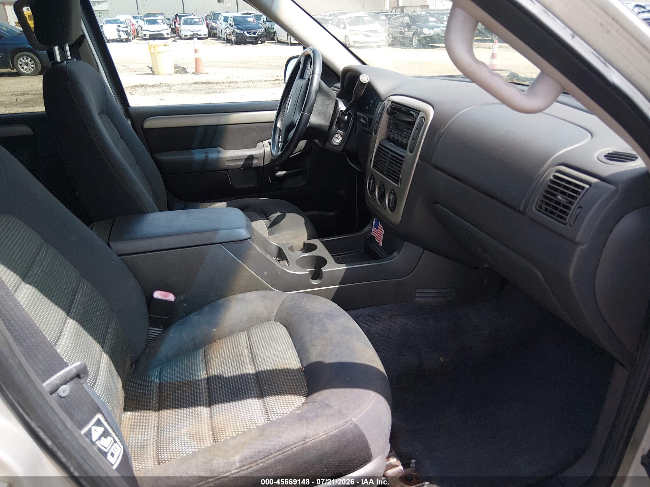 2003 Ford Explorer Nbx/xlt Silver vin: 1FMZU73K13UB21369