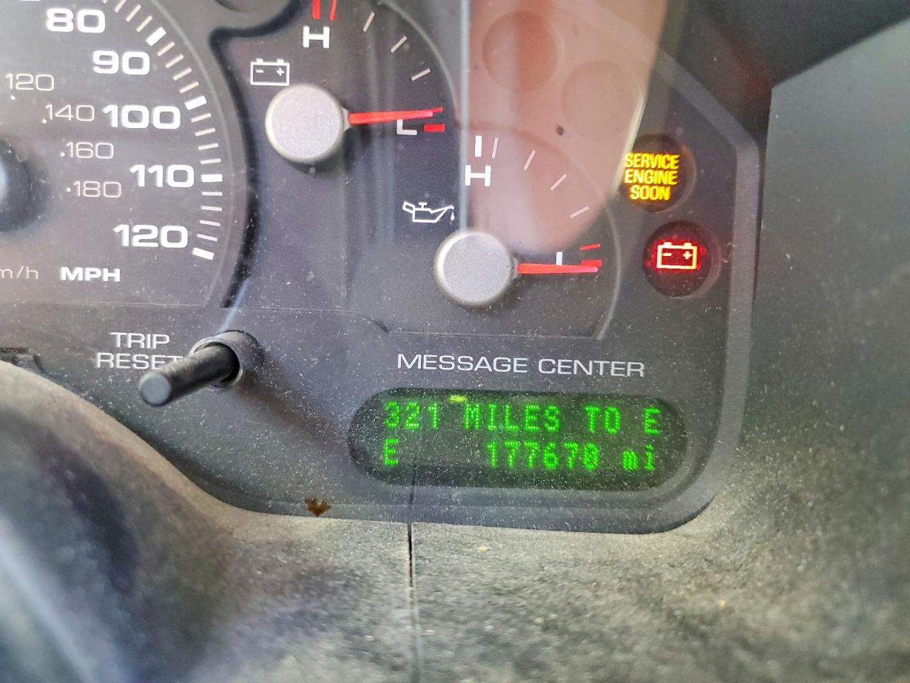2005 Ford Explorer Xlt Blue vin: 1FMZU73K15UC00155