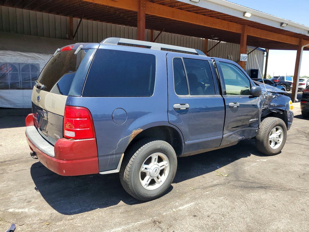 2005 Ford Explorer Xlt Blue vin: 1FMZU73K15UC00155