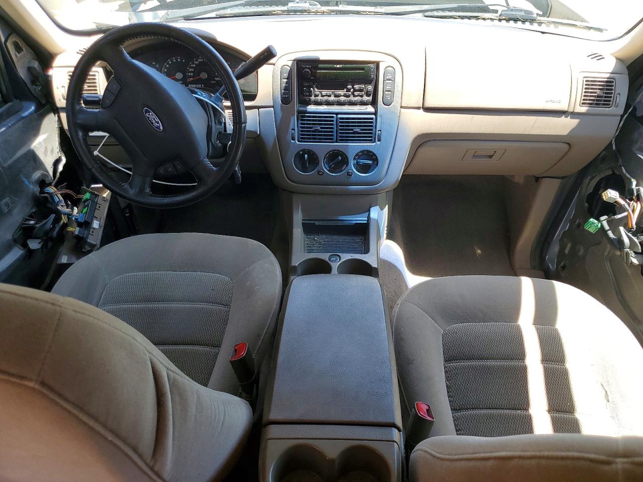 2005 Ford Explorer Xlt Blue vin: 1FMZU73K15UC00155