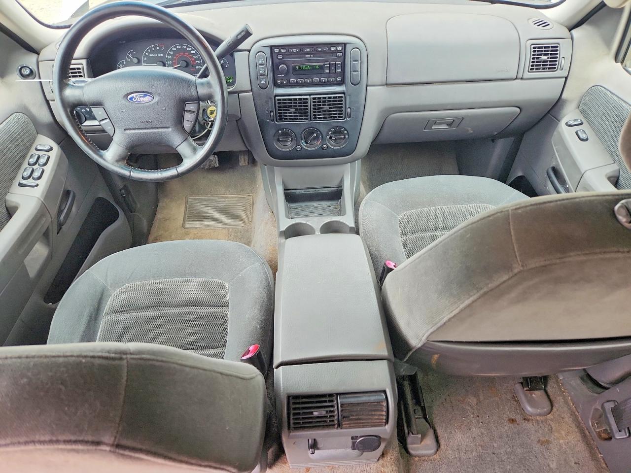2002 Ford Explorer Xlt Silver vin: 1FMZU73K22UD35088