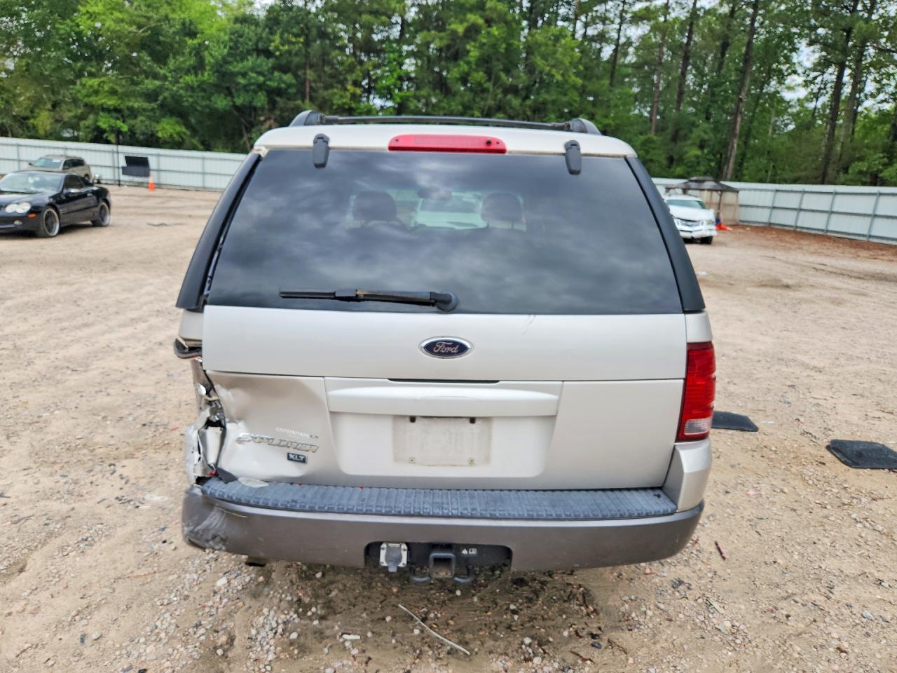 2002 Ford Explorer Xlt Silver vin: 1FMZU73K22UD35088
