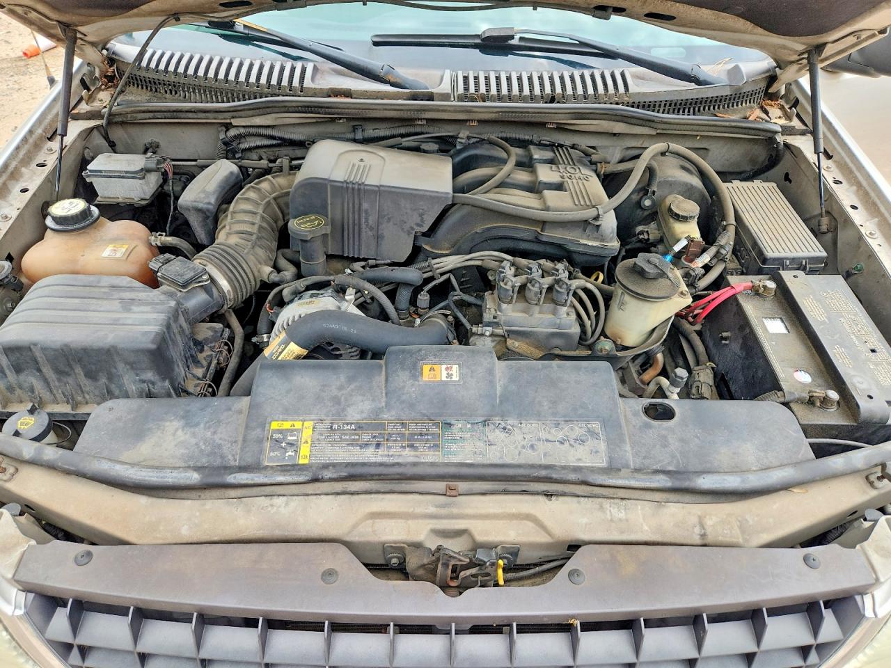 2002 Ford Explorer Xlt Silver vin: 1FMZU73K22UD35088