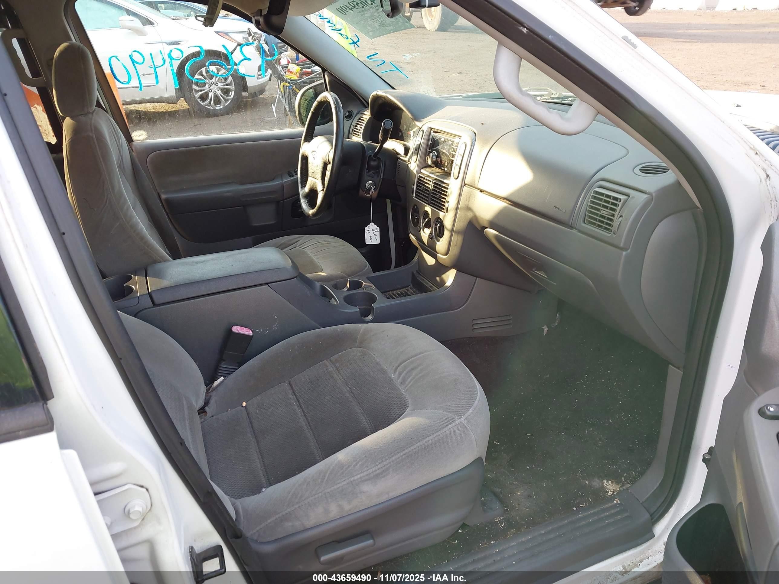 2005 Ford Explorer Xlt/xlt Sport Белый vin: 1FMZU73K35UA09787