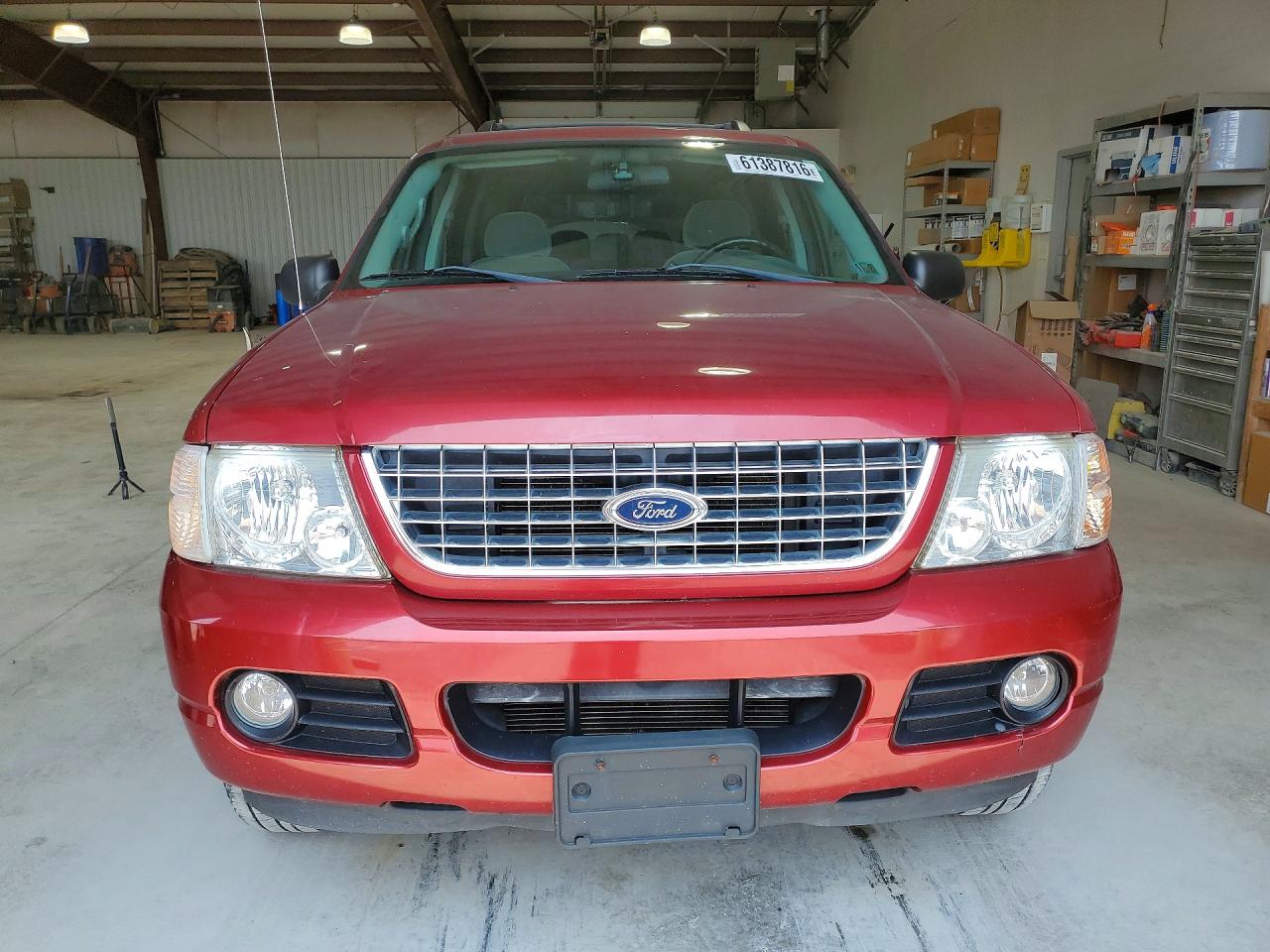 2005 Ford Explorer Xlt Red vin: 1FMZU73K35UB63013
