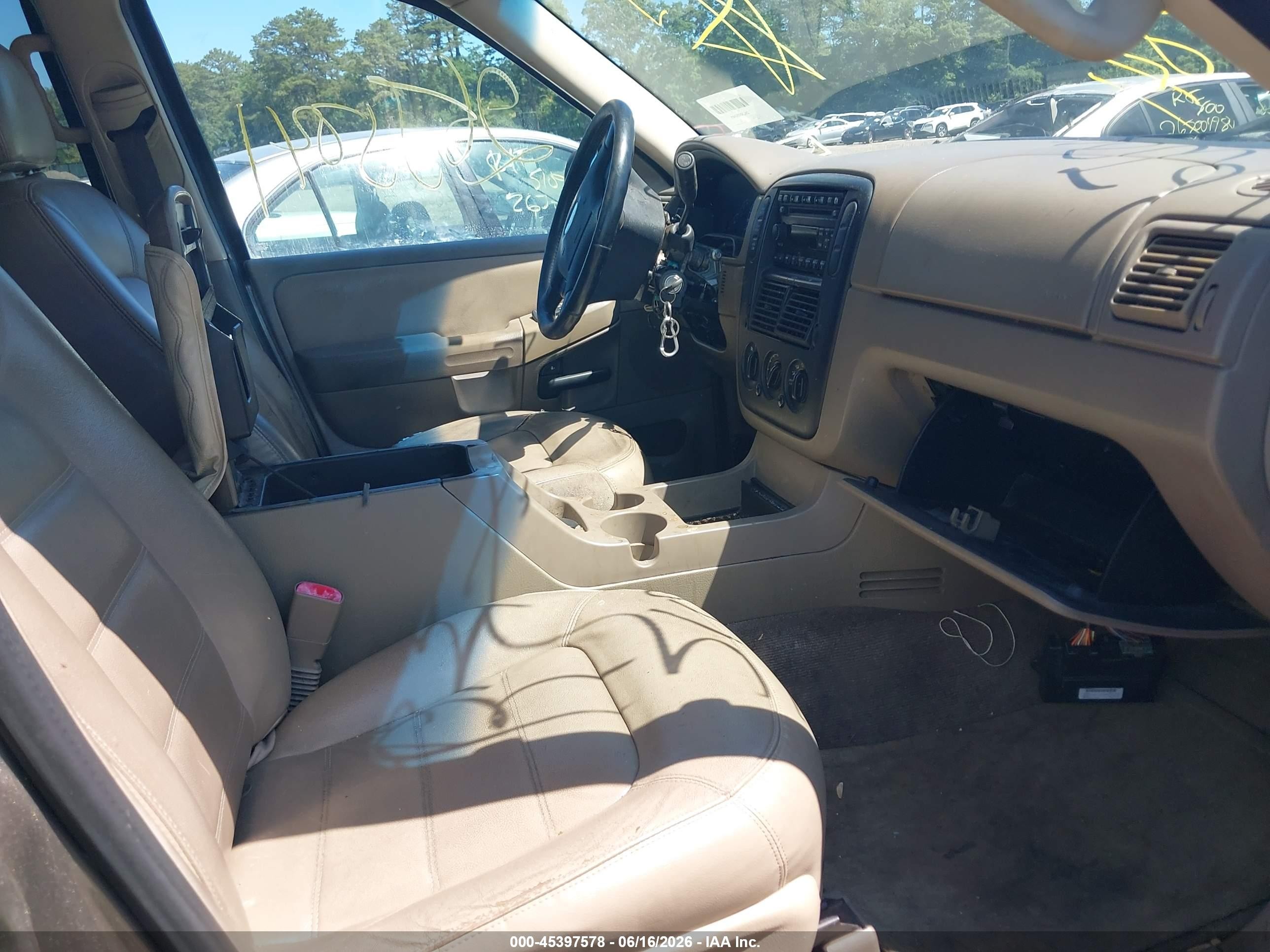 2002 Ford Explorer Xlt Золотой vin: 1FMZU73K42ZC62874