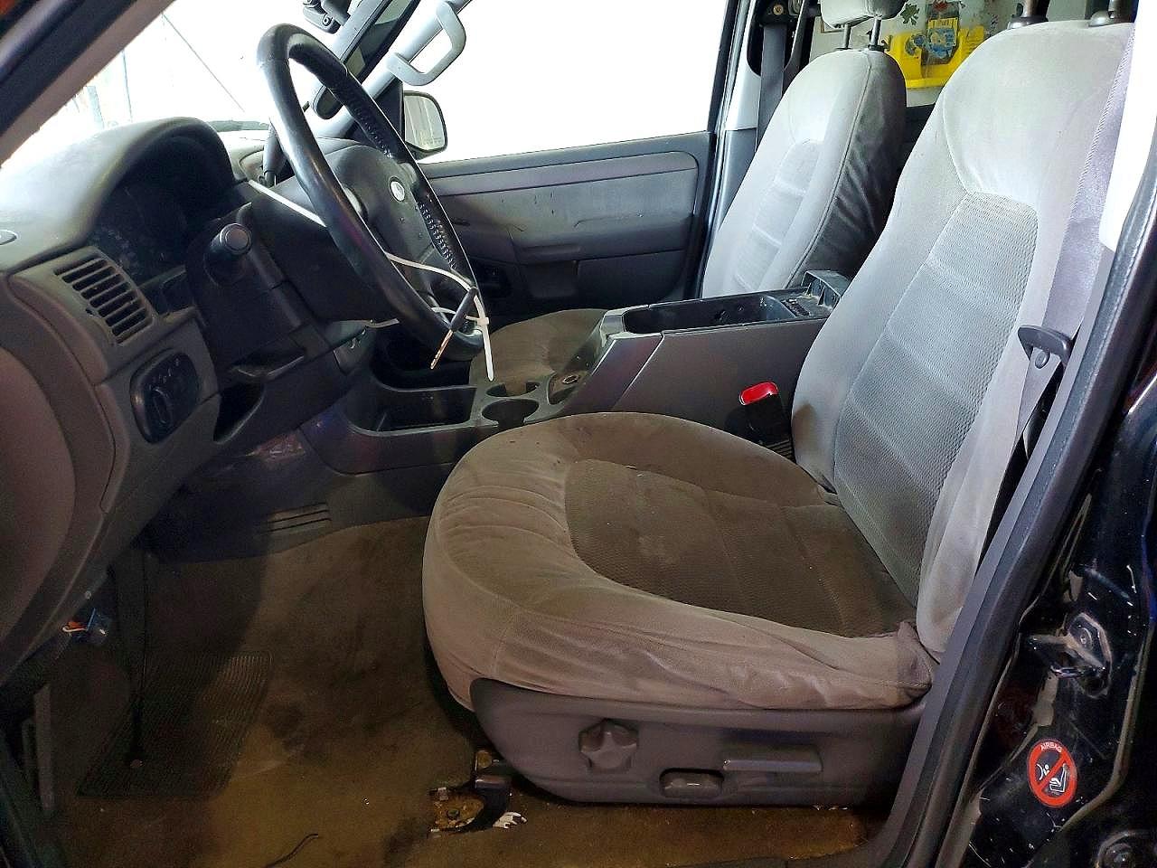 2004 Ford Explorer Черный vin: 1FMZU73K44ZA59972