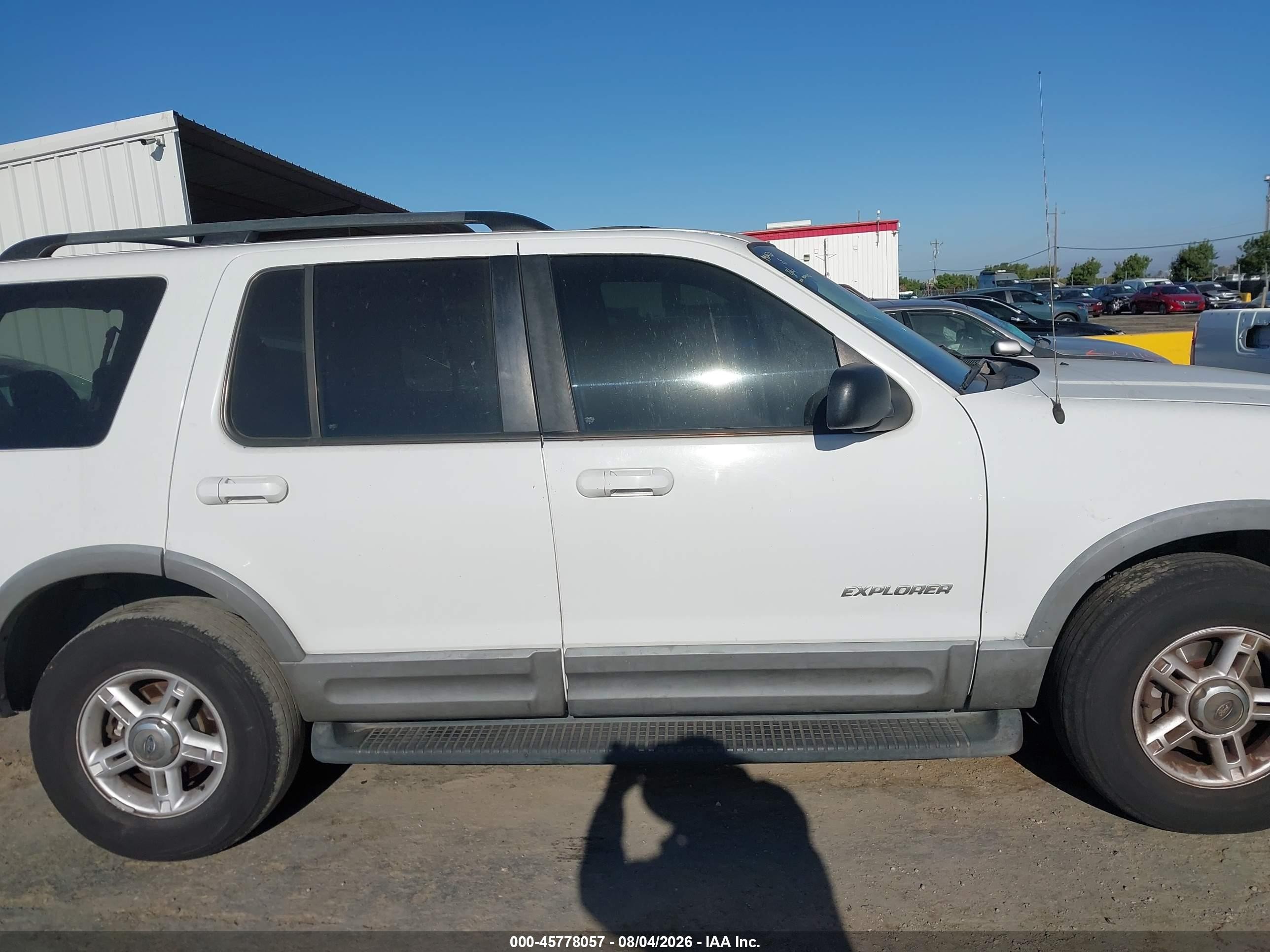 2002 Ford Explorer Xlt Белый vin: 1FMZU73K52ZC69297