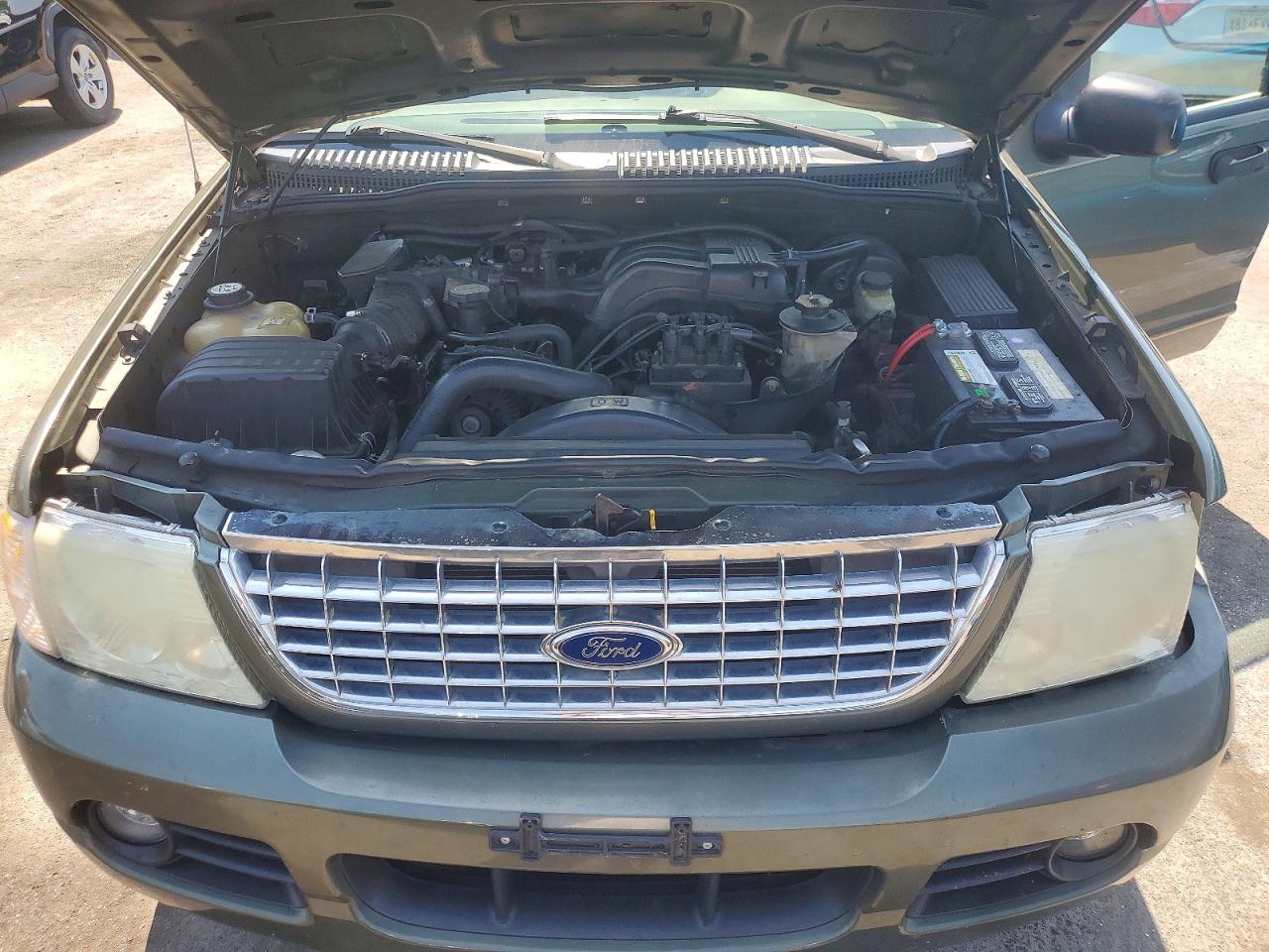 2004 Ford Explorer Green vin: 1FMZU73K54UB00655