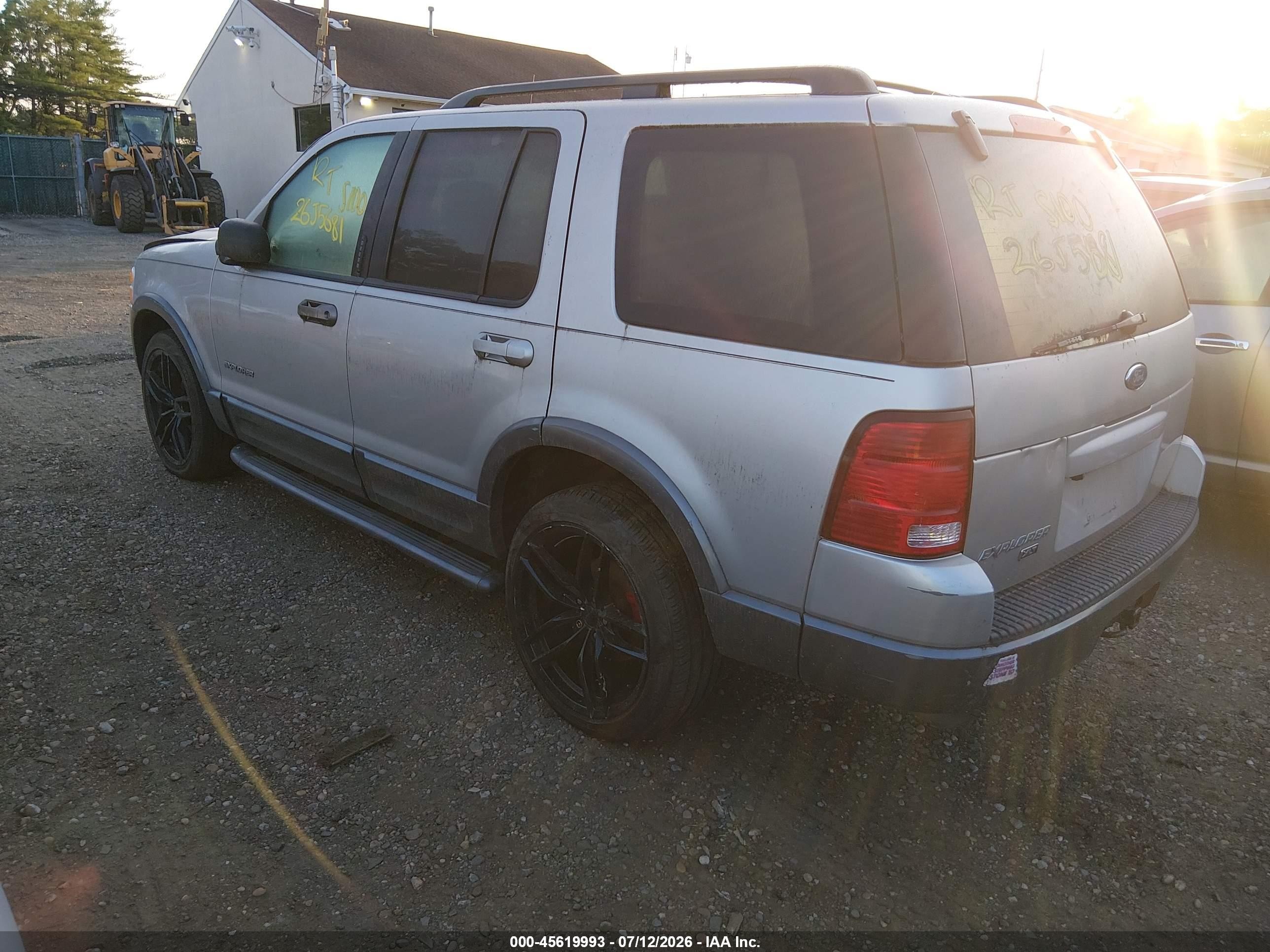 2002 Ford Explorer Xlt Серый vin: 1FMZU73K62UD44098