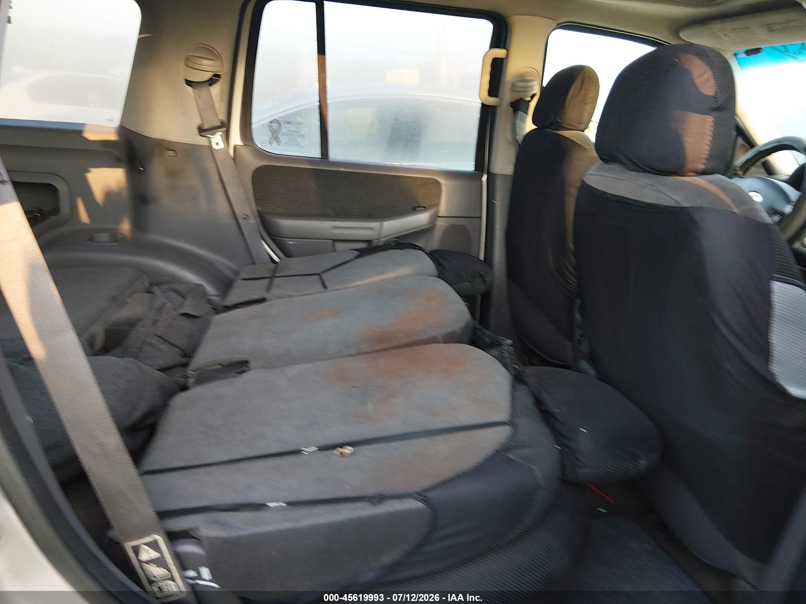 2002 Ford Explorer Xlt Серый vin: 1FMZU73K62UD44098
