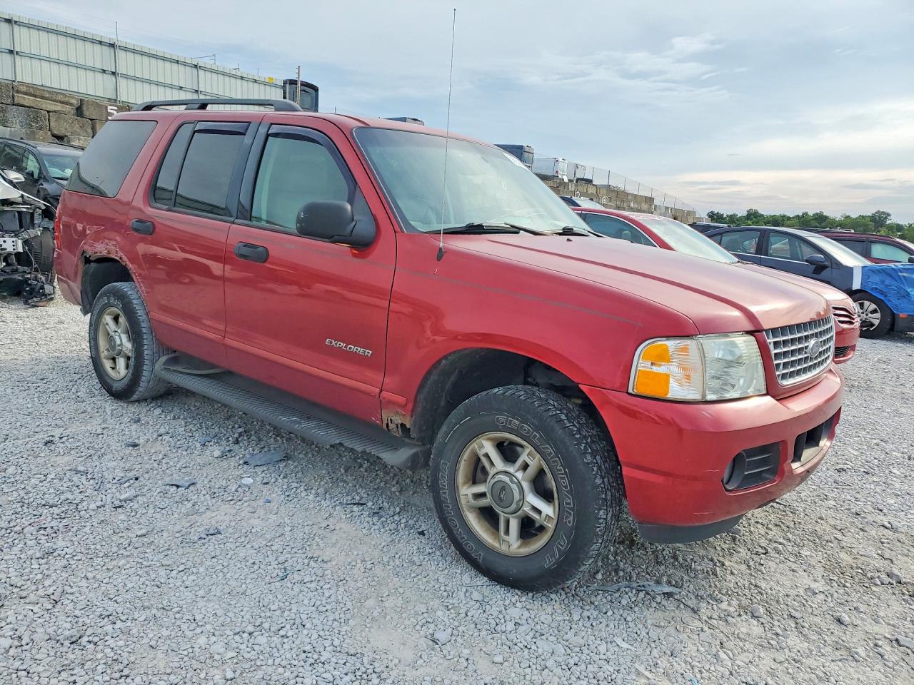 2004 Ford Explorer Xlt Red vin: 1FMZU73K64UA07451