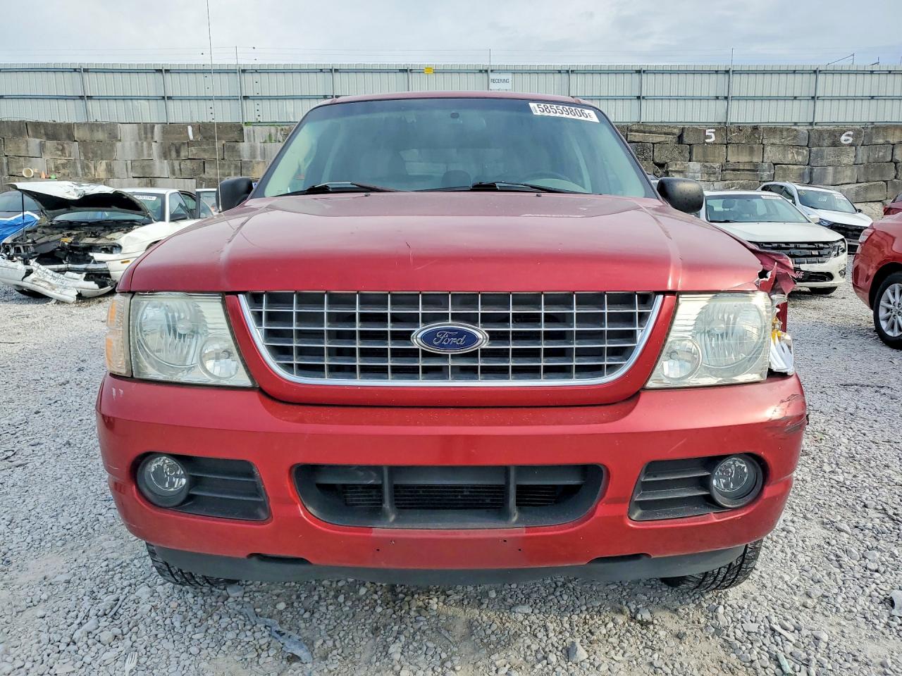 2004 Ford Explorer Xlt Red vin: 1FMZU73K64UA07451