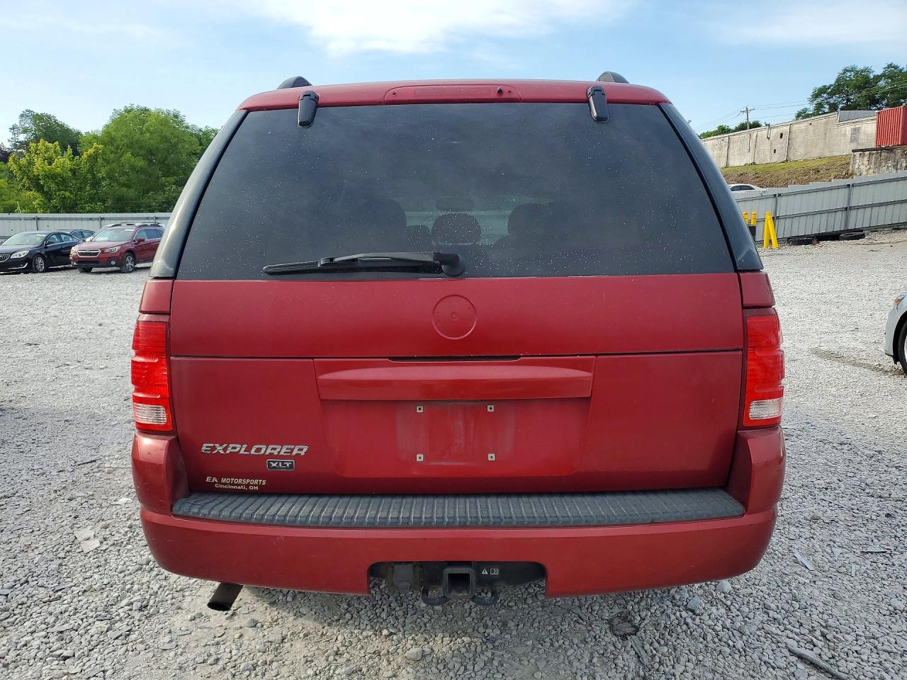 2004 Ford Explorer Xlt Red vin: 1FMZU73K64UA07451