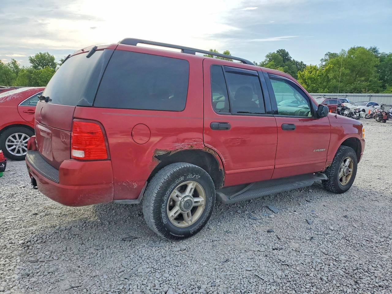 2004 Ford Explorer Xlt Red vin: 1FMZU73K64UA07451